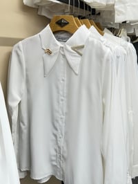 ✅نزاكه قمصان مدرسي ❤️😍👗 ✅متوفر المقاسات 38-40-42-44-46 ✅عنوان كوت شارع...