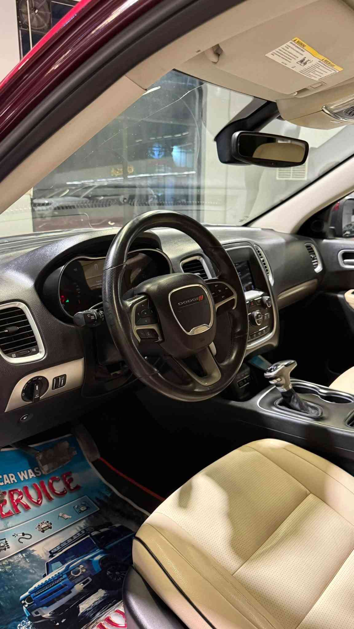 السلام عليكم
دورنكو sxt موديل2019 
ماشيه 165 الف كيلو 
صبغ ربع بنيد وجاملغ وقطعتين كلير امريكا 
السياره جاهزه مكينه كير حداديه شاصي تبريد دواخل كلها مكفوله 
السعر 172 بيها مجال قليل 
***********
