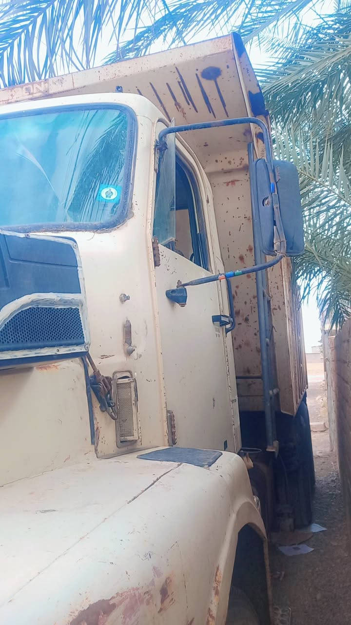 فالفو • موديل ٨٩ • محتاج صيانة