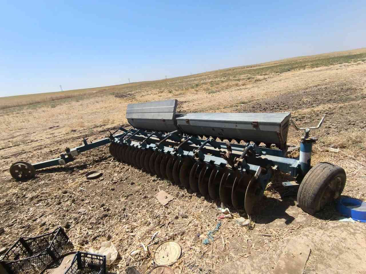 بذاره فصال سوري فصال زاخو بذاره جديده سعرها 70 ورقه بيها مجال ***********

نص مكتوب في الصور:
- ***********
- ***********
- محل
- كرم