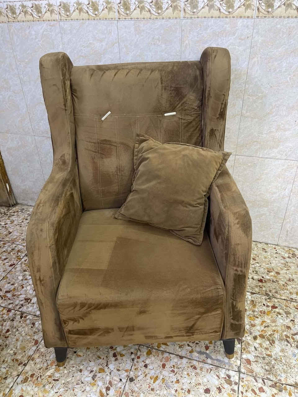 7 مقعد ثكيل مو سوكي خشبه ابلوك اسود كلش نظيف واضح بالفيديو بدون ضرر السعر 190 ..***********
