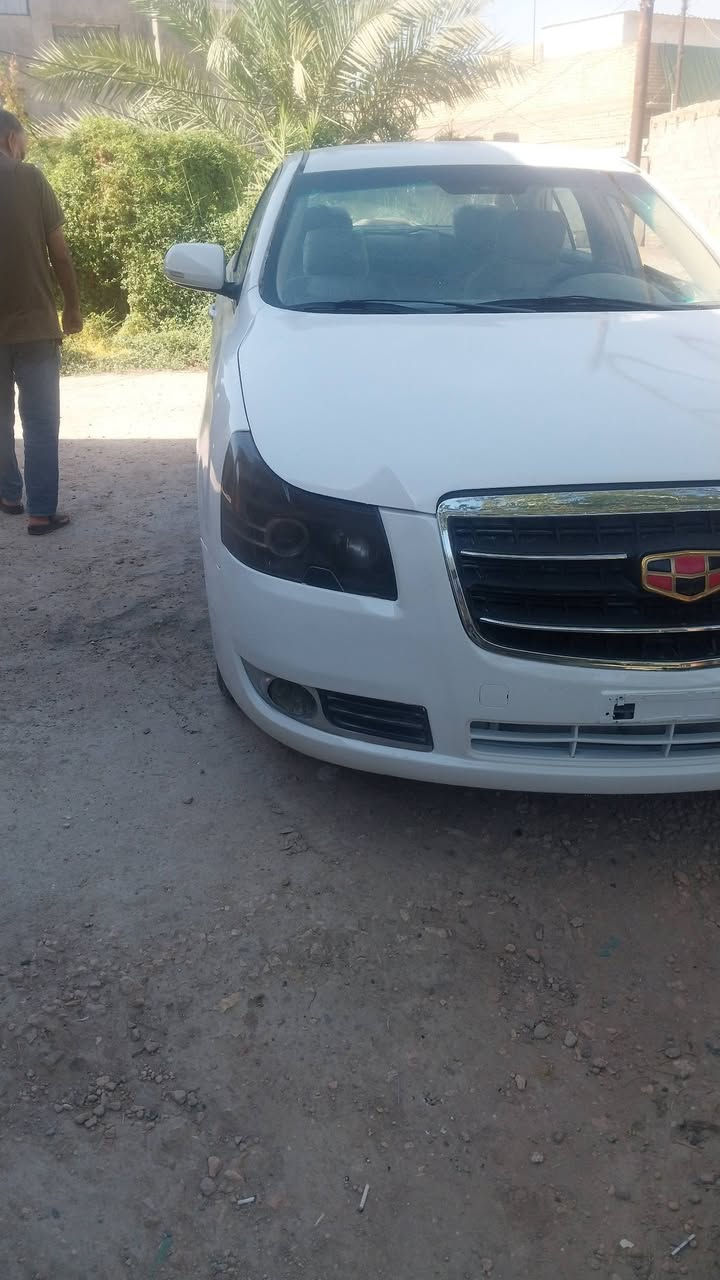 ام كراند حجم كبير لبيع كير ومكينه وحداديه وكهربائيات وتبريد خير من الله رقم ذي قار صبغ حزام بدون قماره اثر خياس مكفوله من الضربه والتبديل مكان السياره حله رقم الهاتف ***********سياره جاهزه ترايك وين مايعجبك السعر خاص
