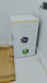 ثلاجه • نضيفه • مال بيت