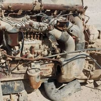 للبيع محرك وكير هينو ١٢ طن شرط الفحص اسنتندر مامفوح  السعر ١٣ ورقه  ٠٧...