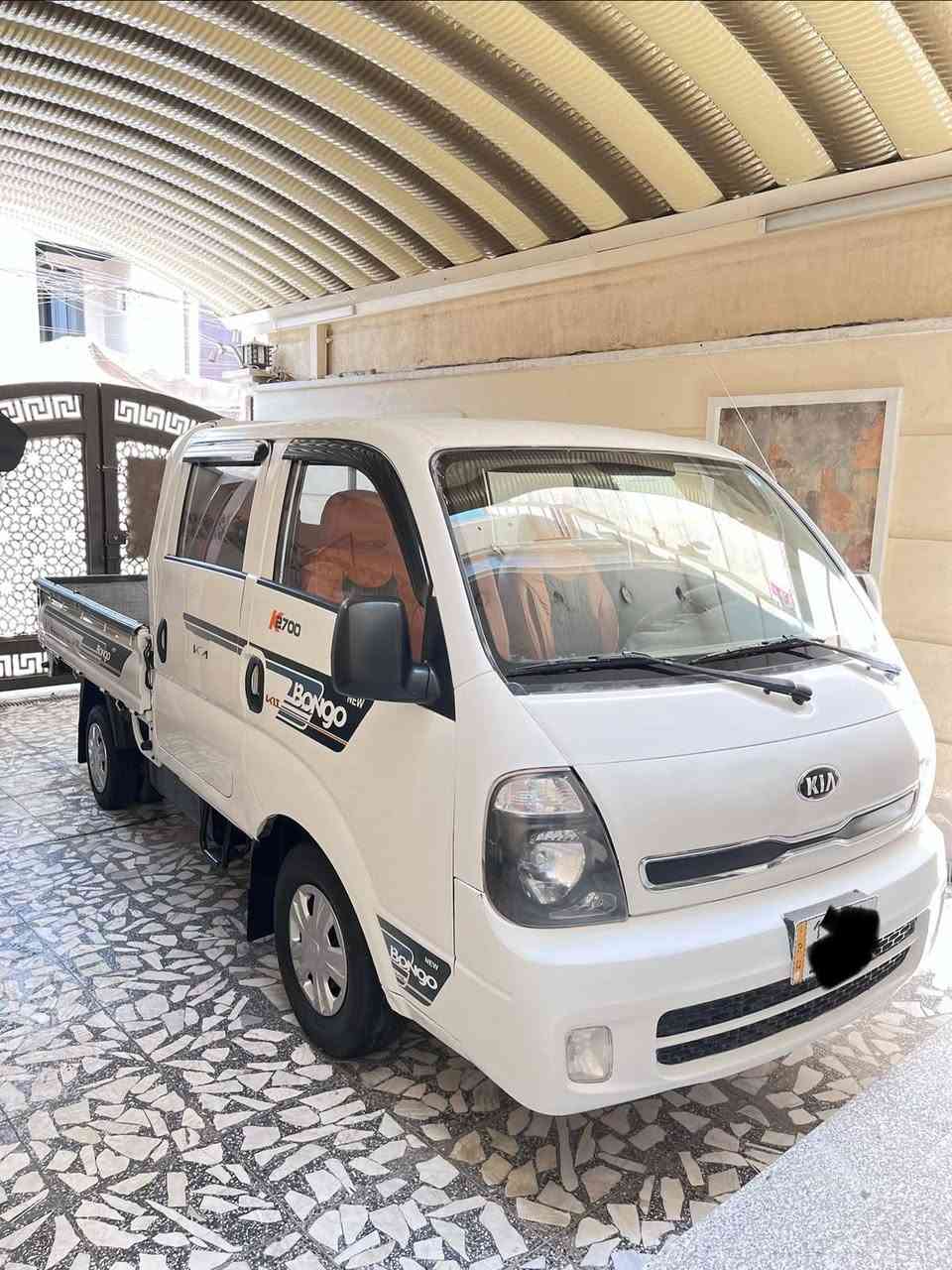 السلام عليكم 
كيا دبل قماره موديل 2016 رقمها بغداد انكليزي شرط التحويل مكينه 2700 جديده لا صرف ولا بخار ولا تنقيص 
وكير ومكينه واكسل وشاصي ورقم شاصي كل مكفول 
تخم تاير جديد شاده تبريد ثلج 🥶 سياره ماشيه 58 الف حقيقي السياره مكفوله من الضربه والكص بس بيه مكانات صبغ العنوان بغداد البلديات السعر 132 وبيه مجال بسيط سياره مال بيت مال جناي الرقم ***********
