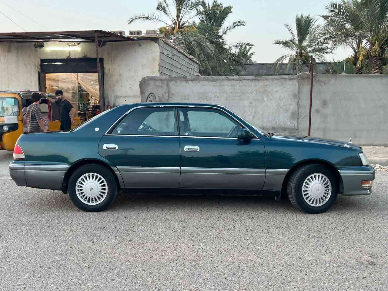 سلام عليكم
 راس الثور فلات  
رقم بغداد (بيه كفر جاملغ خلفي) 
العنوان ميسان  
الاستفسار. ***********
