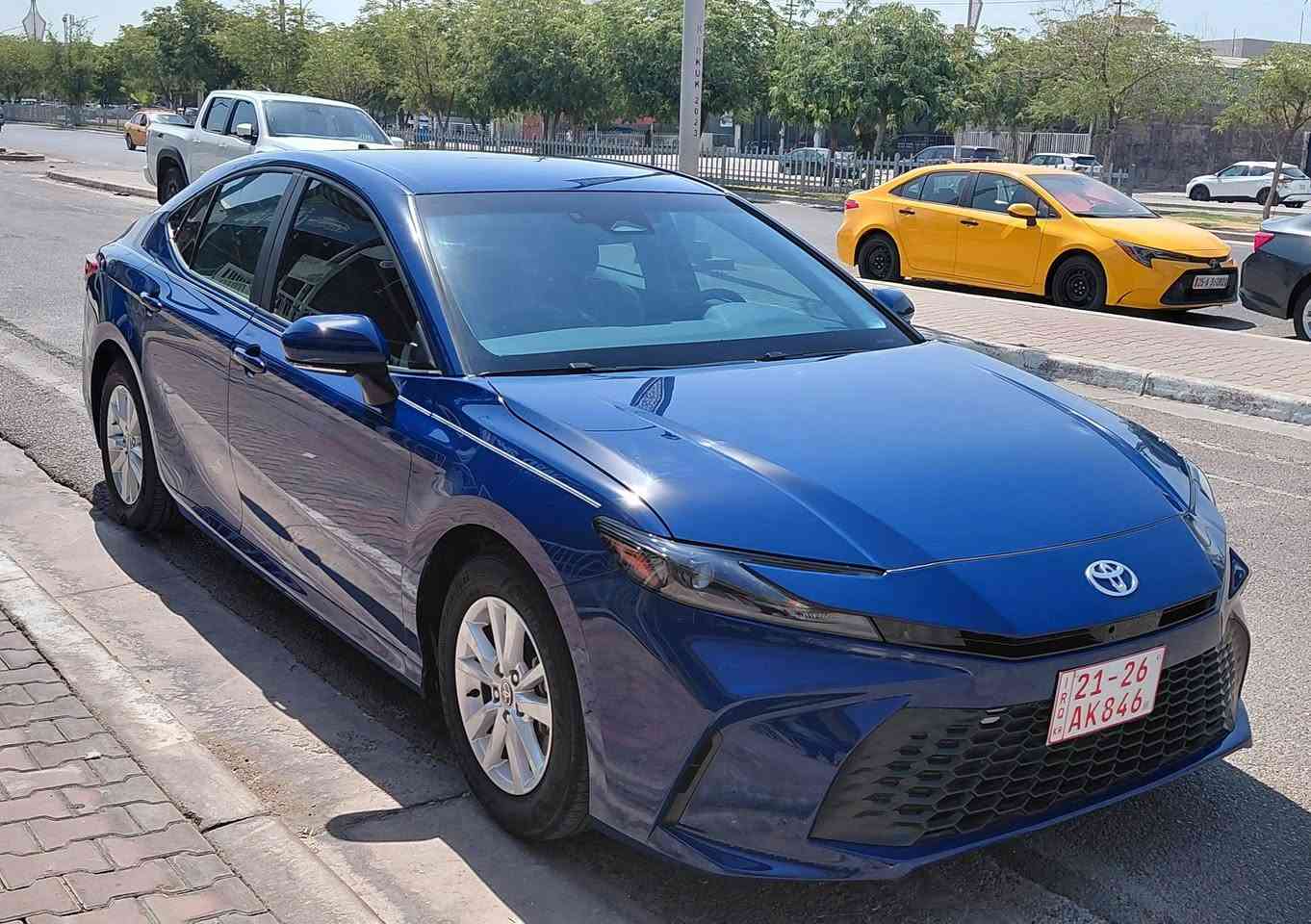 TOYOTA CAMRY
موديل 2025..موصفات LE
ماشي ٢ الف فقط
بدون صبغ بدون تبديل..فقط الدعامية
رقم كاتى..يترقم اربيل وسليمانية 
موجود بكركوك 
سعر 215$
***********
