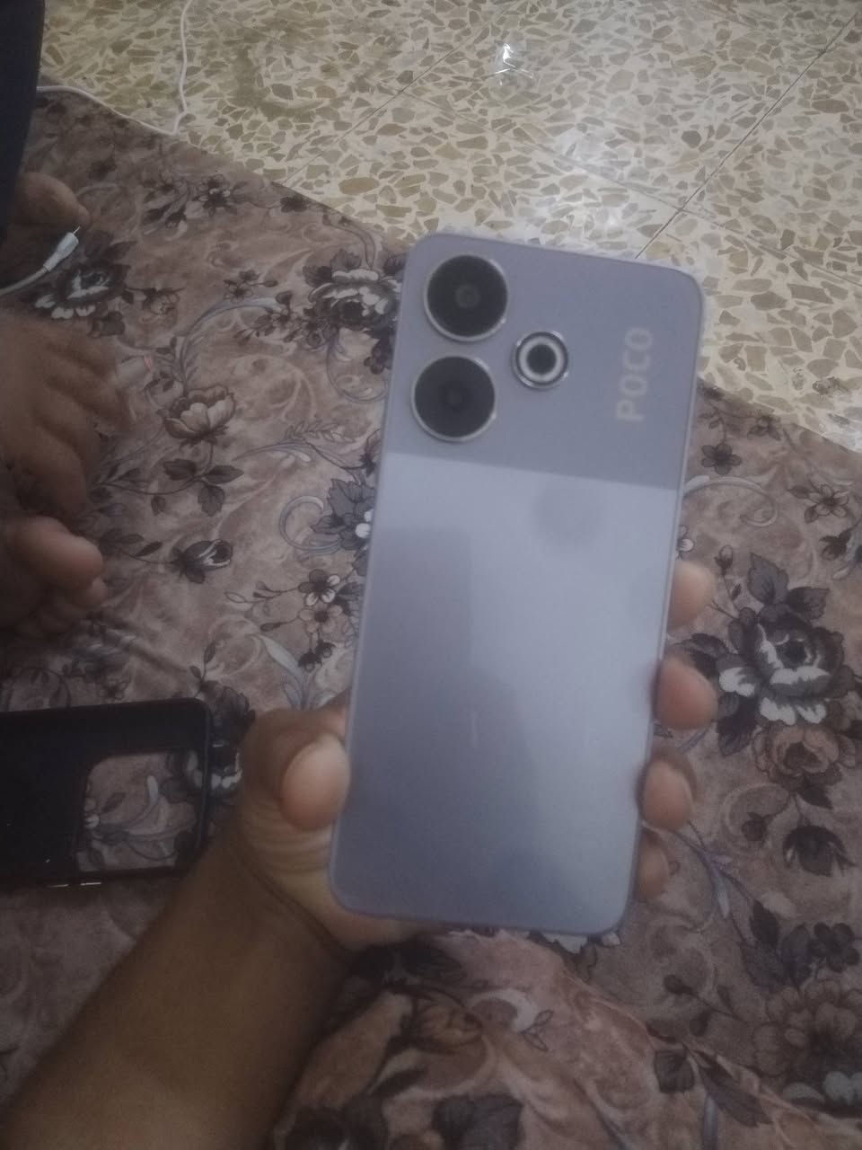 للبيع Poco M6 للاستفسار الاتصال ***********   العنوان موصل يارمجه الشرقيه

