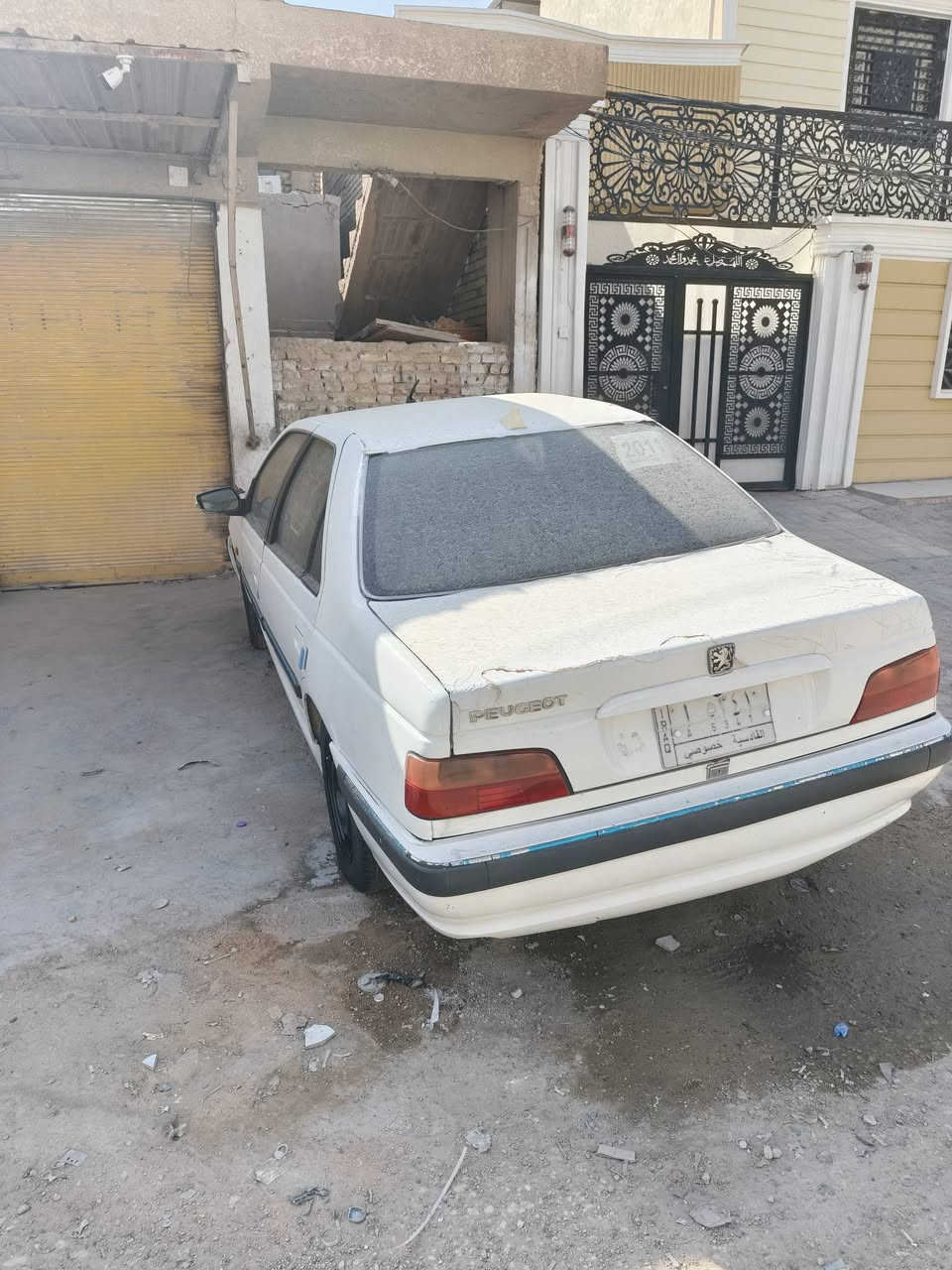 بيجو بارس • ٢٠١١ • شاشة وكاميرا