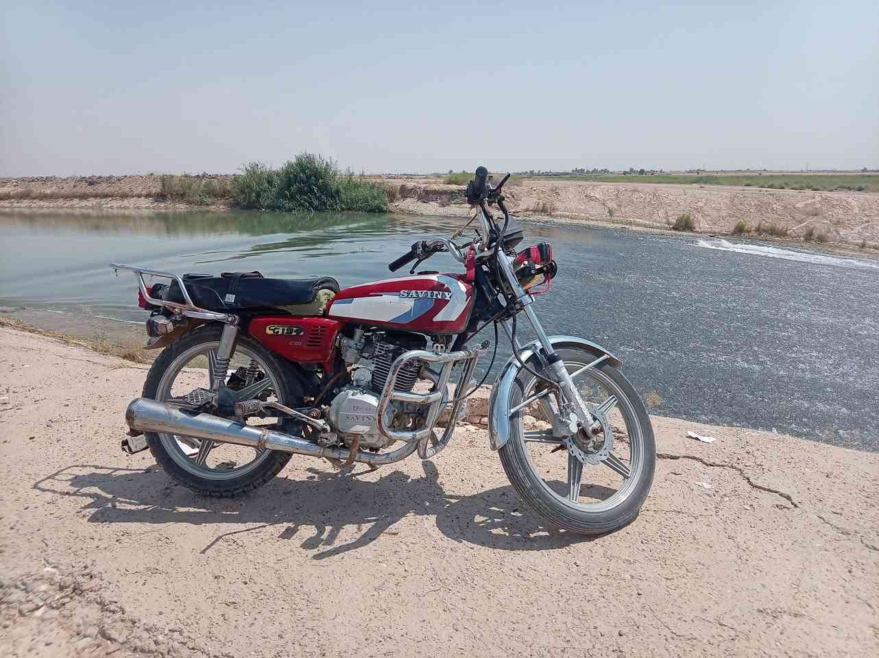 سلام عليكم يوجد دراجه سيفان محرك 150 خمسه5كير مديل 2020 سعر 425بي مجال العنوان سامراه ***********
