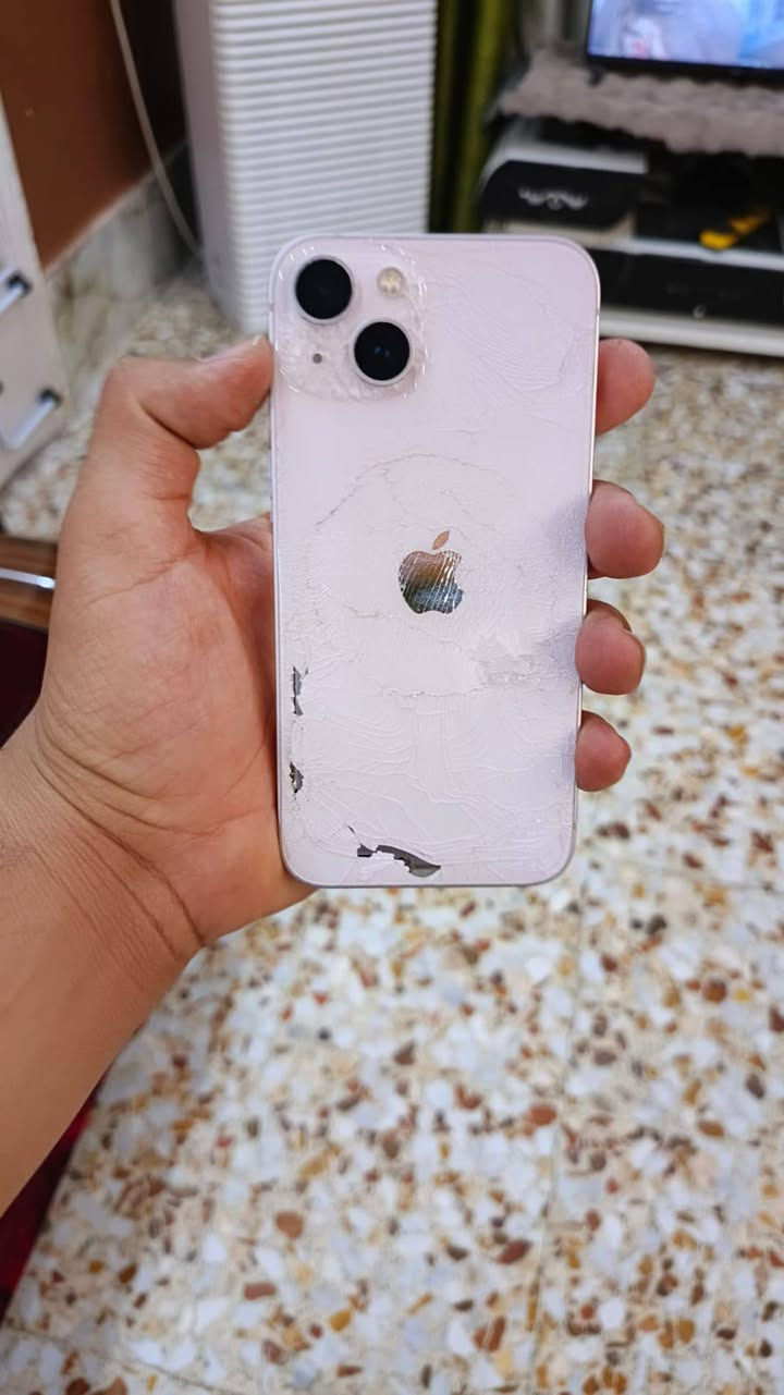 ايفون 13 • ١٢٨ • شاشه مستبدله