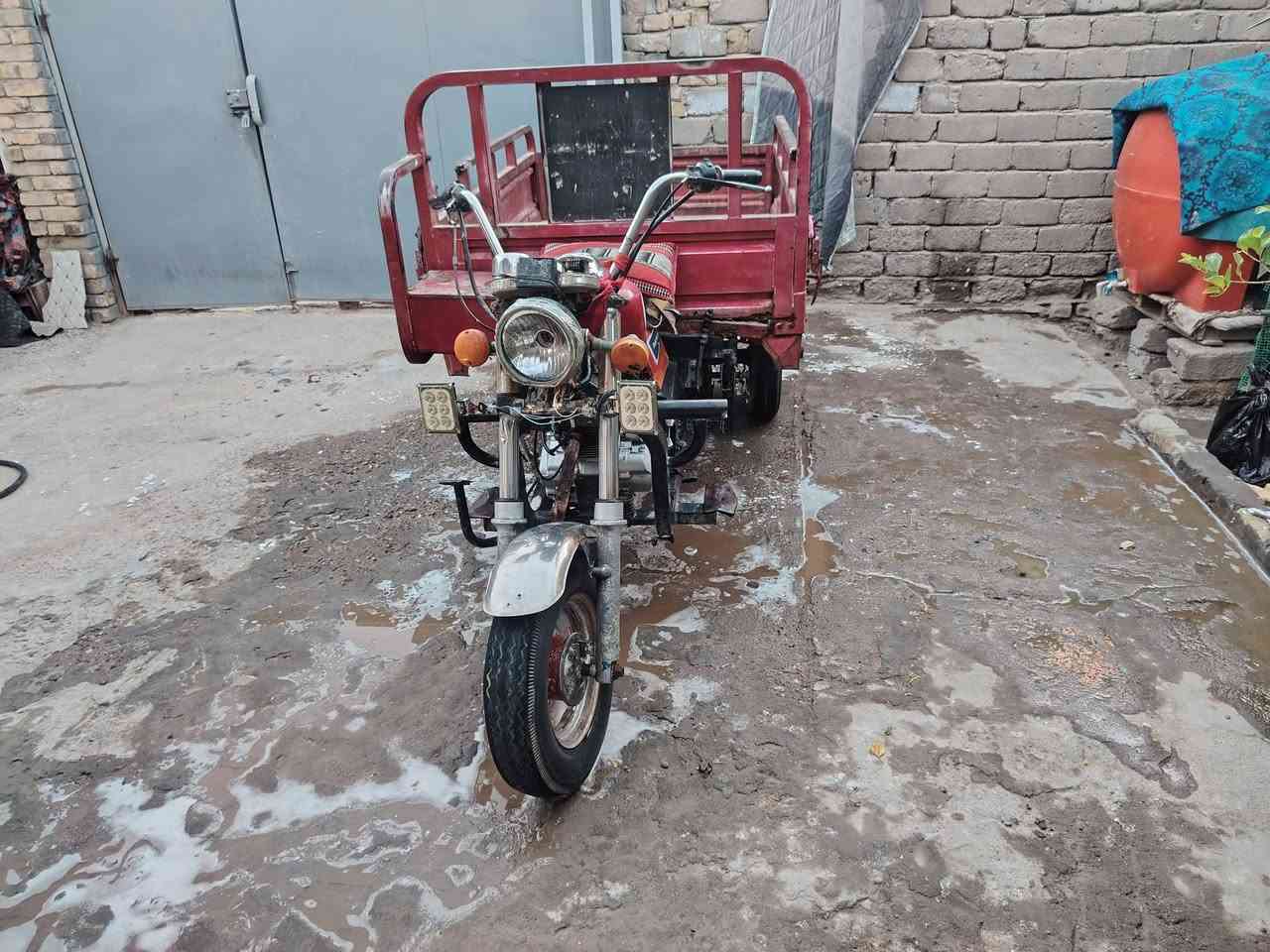 دايوان فحل 19 اوراق اصوليه شاصي مكفول محرك نص عمر بدي عوزه ترتيب السعر 900 وبيها مجال  بسيط مكاني قضاء الفهود الشراي يتصل علئ الرقم ***********
