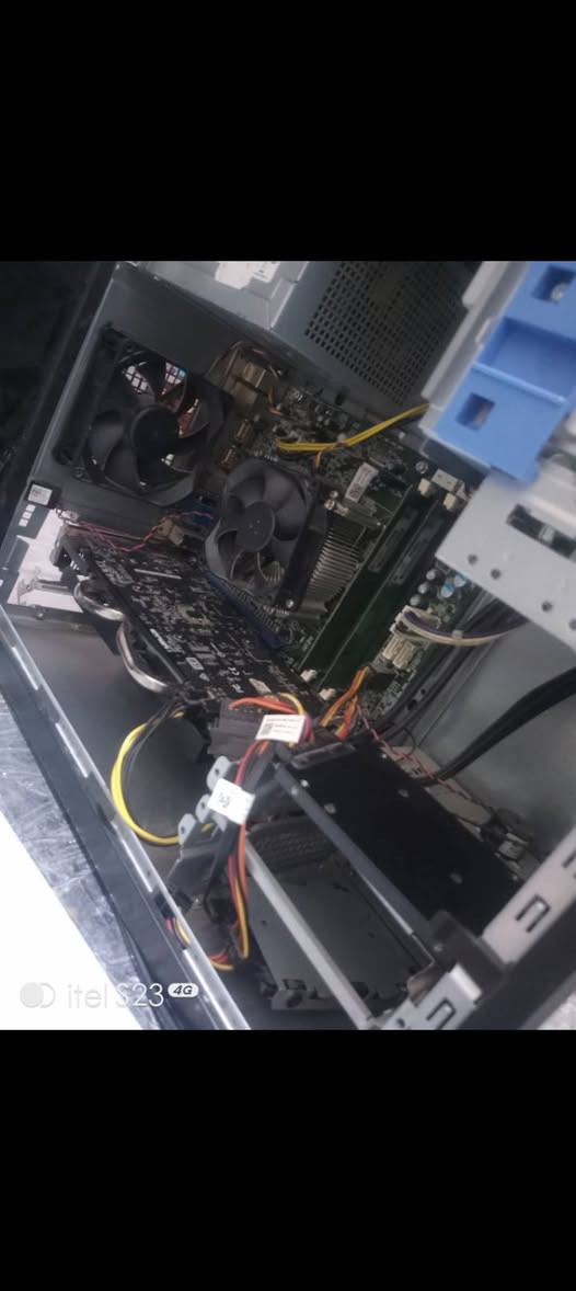 السلام عليكم حاسبه للي ميزانيته محدودة وحاب يجرب العاب مواصفاتها
i5-4570T
GTX 950
RAM 6
Ssd 256
hdd 500
انا خصيصا من عشاق. الالعاب ومجرب عليهاا 
gta 5 علا 70 فريم
وفورزا هورايزن 5 علا 50 فريم 
وببجي 120 فريم سلاسه فول
ريد ديد ريدمبشن 2 علا 50 فريم 
رزدنت ايفل 9 علا 20 فريم
رزدنت ايفل 4 ريميك 60 فريم 
رزدنت ايفل 2.3 ريميك 90 فريم 
فورت نايت 80 فريم
بلاك اوبس الثاني والثالث والرابع 60 فريم واكثر 
مودرن وارفير الحديثه 50 فريم 
حاسبة جدا حلوة وعمليه ومابيها لاك او تقطيع جدا سلسه وحلوة ويجي وياها كيبورد وماوس باد وسماعه ويدة وللاسف الماوس انكسر وكل هاذ بسعر 225 الف فقط وبيها مجال حك الجيه مكاني بصرة شارع الوفود قرب مدارس الاوحد توصيل ماكو متواجد واتساب رقمي ***********

نص مكتوب في الصور:
- itel S23 4G
