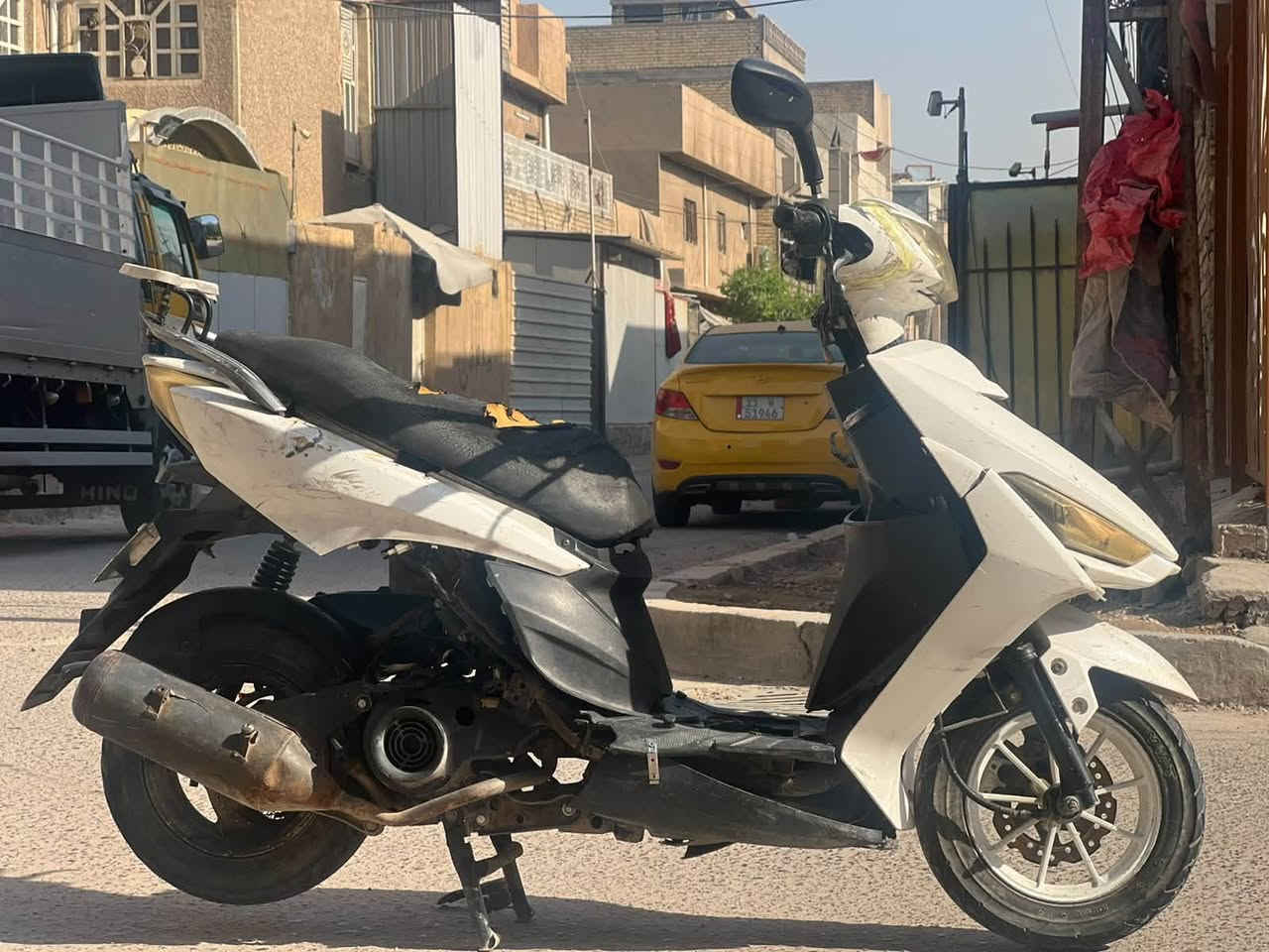 السلام عليكم دراجه ماكس اف اس للبيع دراجه مرقمه سنويه باسمي تحويل ثاني يوم دراجه يرادله تجفيت ومكينته مال ماكس رايده ب700 وبيه مجال للاشراي عنواني بغداد 
للاستفسار *********** واتساب هم متواجد
