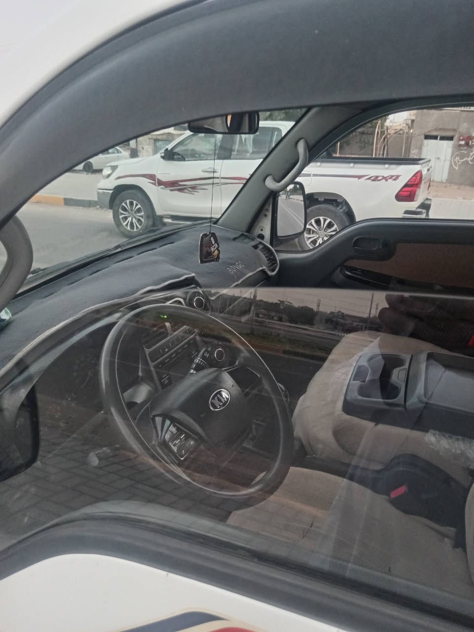 سلام عليكم
كيا بنكو نثيه
مفتوح 2700
موديل 2020
كفاله عامه
مداور ثاني يوم
رقم بغداد
مشروع وطني
عنوان السماوه
رقم الموبايل ***********
