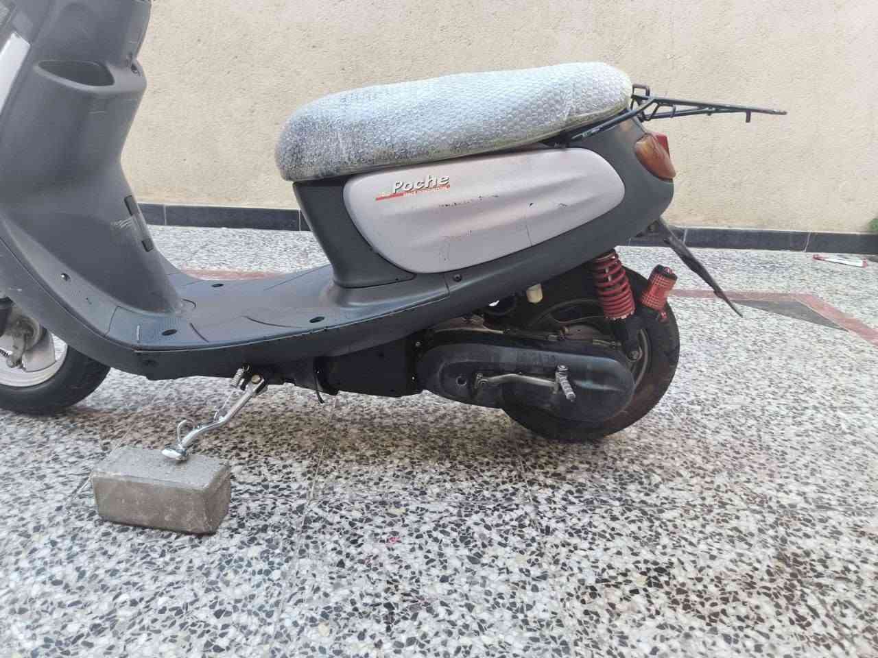 السلام عليكم
الدراجه للبيع مكفوله كفاله عامه
كهربائيات شغاله سلف هندر   شلعه شك الكاع مكينه خرسه
مابيها اي نقص 
السعر (350)
كربلاء حي الغير قرب سوق الغدير
