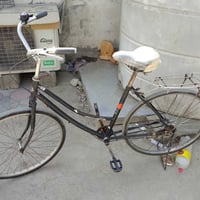 باسكل بناتي • مقاس ٢٦ • نضيف