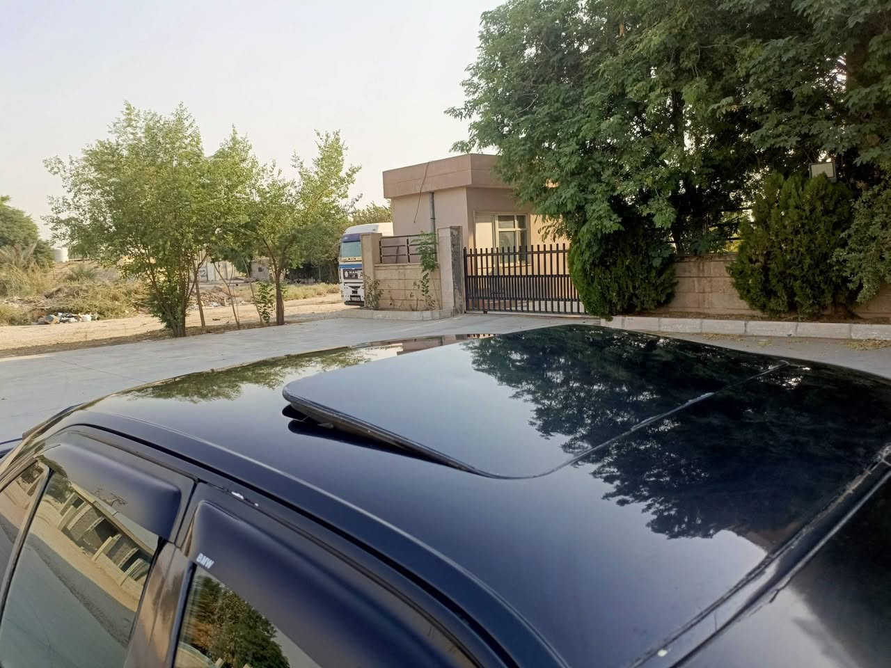 بیئێم بۆ فرۆشتن مۆدیلی 1993 زۆر جوانو پاکە گێرو مەکینەو کارەبای بەشەرت چوار ویلو تایەی جوانی لەژێرە چوار جام کارەبا سلایت مەکینە کەپس تەبرید بەشەرت سەیارەکە 520 هەمو گیانی بەشەرتە سەنەوی و رێگەپێدانی هەیە
سعري40گلاو معاملة
***********
***********
بیئێم بۆ فرۆشتن مۆدیلی 1993 زۆر جوانو پاکە گێرو مەکینەو کارەبای بەشەرت چوار ویلو تایەی جوانی لەژێرە چوار جام کارەبا سلایت مەکینە کەپس تەبرید بەشەرت سەیارەکە 520 هەمو گیانی بەشەرتە سەنەوی و رێگەپێدانی هەیە
