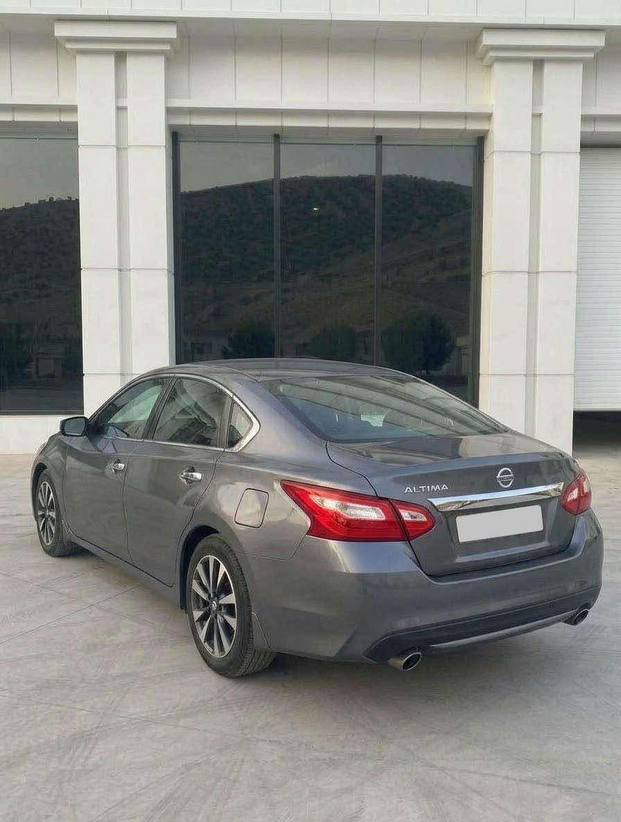 Nissan Altima 2018 plus
نيسان ئاڵتیما 2018
 
مواسفات(SV)plus ى بێ سلاید
ویل کرۆم  ، راداري پێشەوه ، راداري ئاوينه  
چوار تایەی تازەی تازە بۆ بەستراون
سەنەوی و ژینگەو ڕێگەوبانی ھەمووی تا ٢٠٣١ تازەیە 

تە نها بۆنيت بۆیاغە بێ  ناو گرتن بێ جەمپ
لەگەل  يەك بست شان  
پێش و پشت و ناو دەرگاكان هەمووي كەپسه  

گێر و مەکینە و تحویل هەمووی بە شەرتە

نرخ 109  سەد و نۆ وەرەقە و مەجالێکی کەم
ژماره موبايل 
*********** أربيل, العراق
