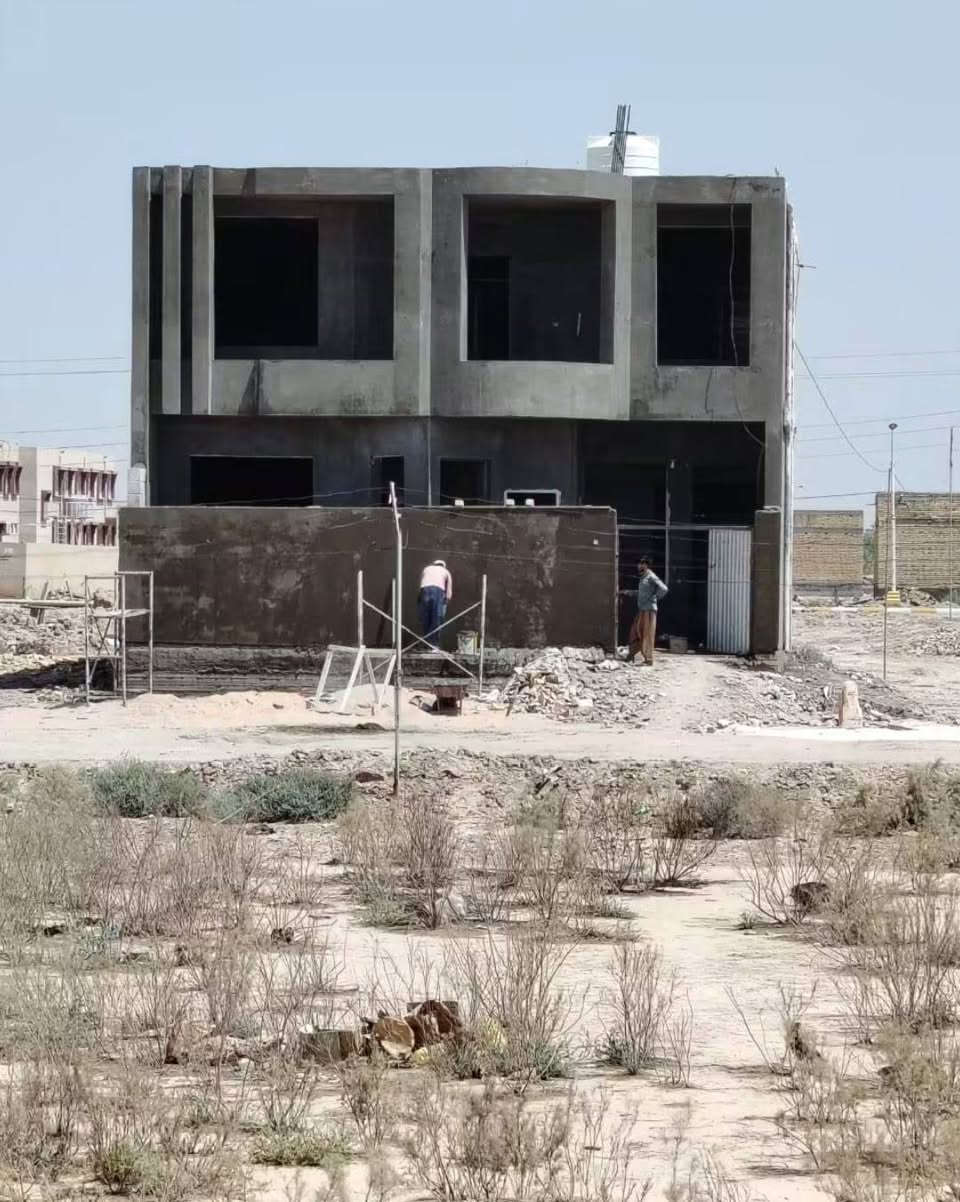 خلفه لبخ شغل كدام عينك شغل درجه اولئ هذه رقمي ***********
