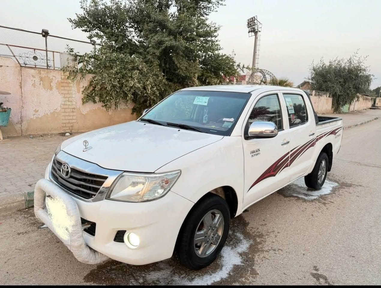 سلام وعليكم  فلاونزه 2014 البيع رقمها بغداد نكليزي تحويل ثاني يوم السعر 190 مكاني بصره التنومه 
الاتصال ***********
