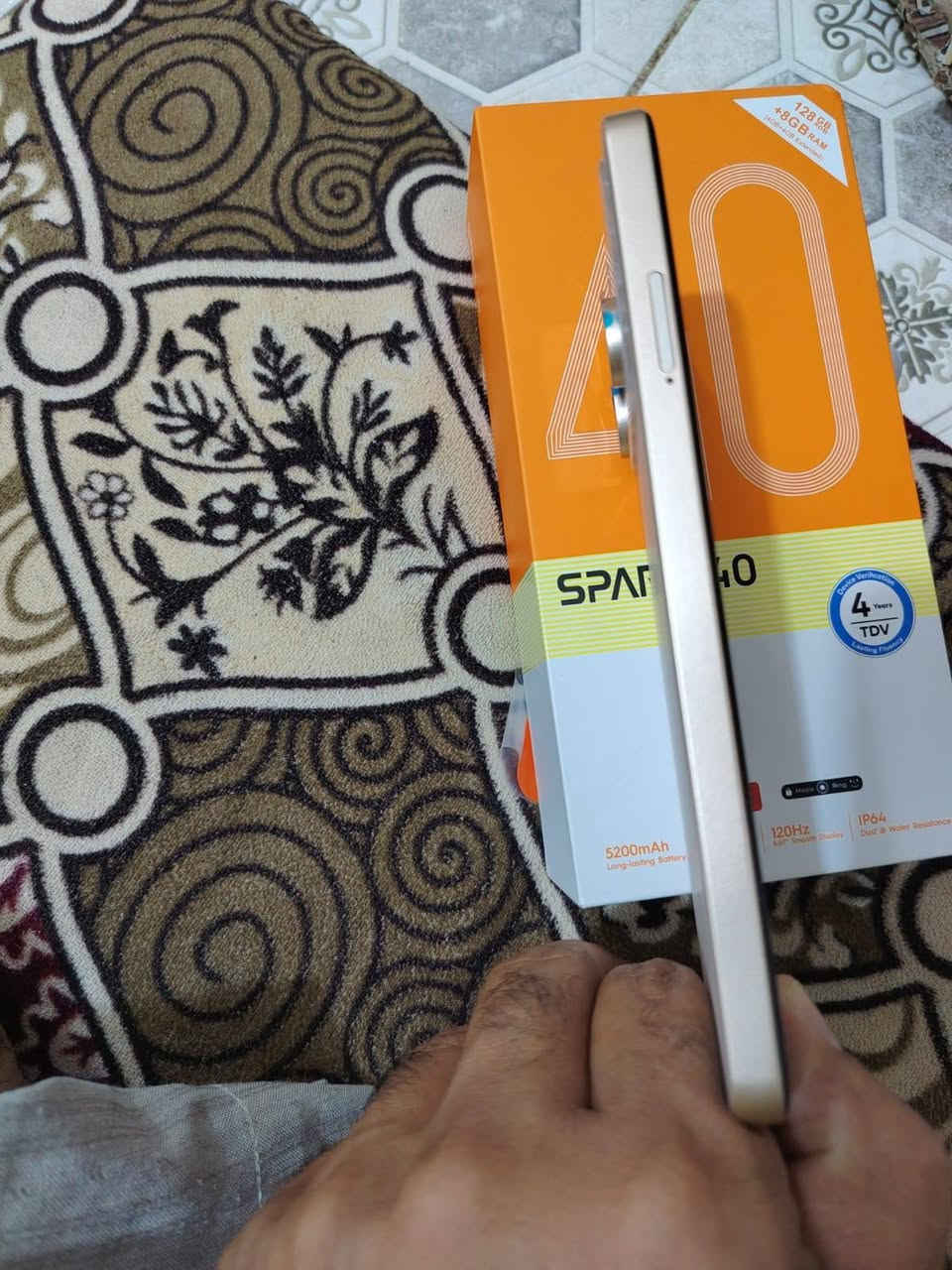 📱 للبيع Tecno Spark 40

مستعمل أسبوع فقط 🔥
💾 ذاكرة 128GB
📸 كاميرا 50MP
⚡ شاشة 120Hz
📦 كامل الملحقات: كارتونة + شاحن + سماعات + كفر + لزكة شاشة

💰 السعر: 120 ألف
🤝 وبي مجال للطيبين
📞 واتساب: ***********
