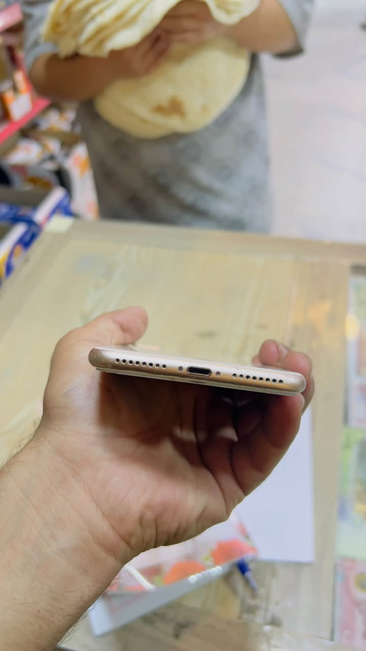 📱 للبيع iPhone 8 Plus
💾 الذاكرة: 256GB
🔋 البطارية: مبدّلة
📱 الجهاز بحالة جيدة
السعر130
***********
