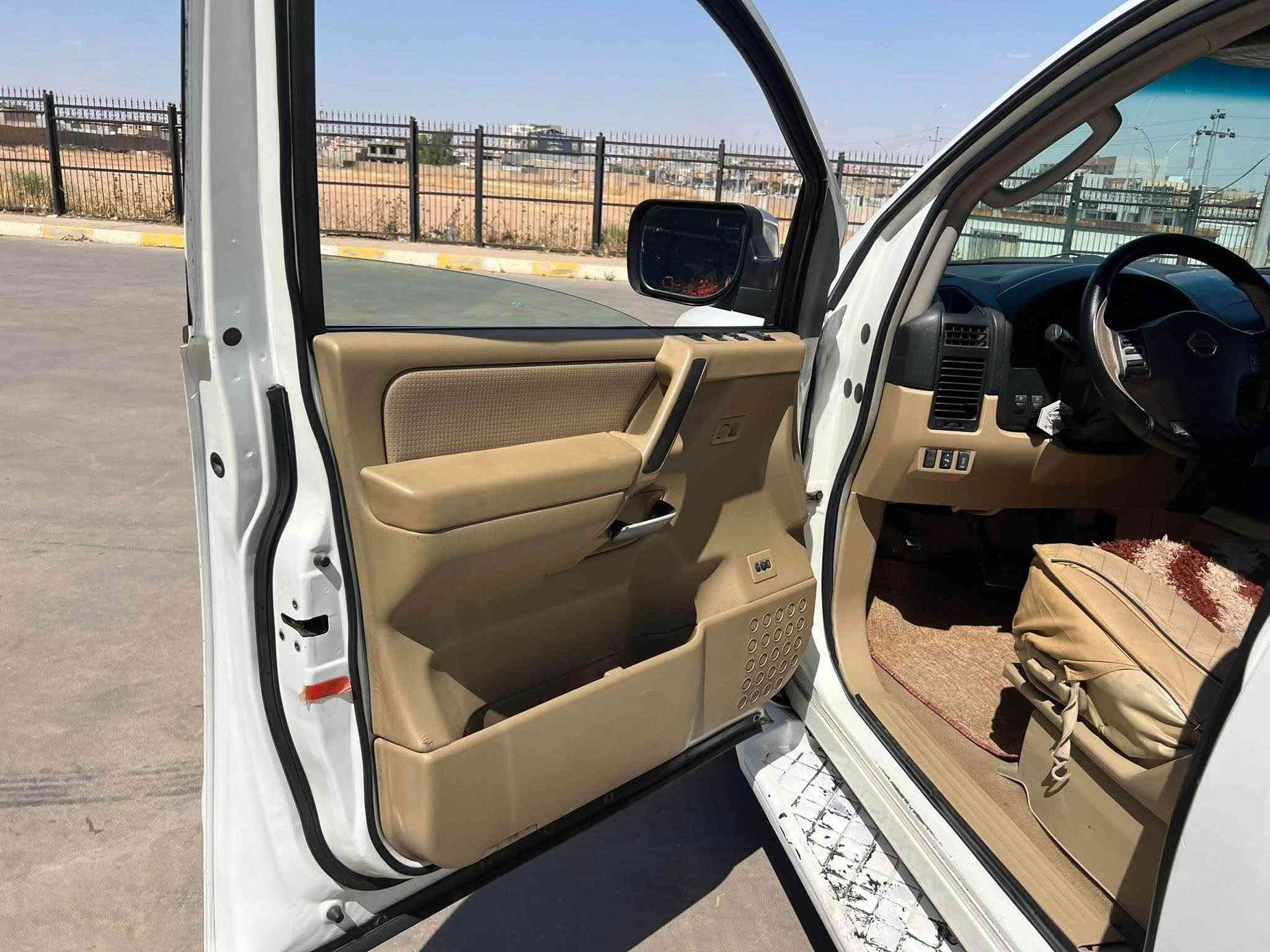 فروشتني خيرا 
نيسان ئارمادا موديل 2006 خليجي  ناو زه رده سفري هه وليره  فول مواسه فاته سلايته  كوشن خه زنه  سندوق كاره بايه  بي سبوغه  يه ك دوو جيگاي كارتي هه يه چوار تايه ي تازه يه  به س مه كينه كه ي كه ميك  بوخاري هه يه ئه ويش لاسيك وه لفه ره قه م و سه نه وي تازه يه  به شه رتي ته حويل و غه رامه  
سعر 75 مه جاليكي كه م
شوين كه ركوك
***********
***********
بيع مستعجل
نيسان ارمادا موديل 2006خليجي دواخل اصفر سفر اربيل  فول مواصفات  فتحه سقف كشن خزن سندوق كهربا بدون صبغ بس مكانين بيها كارت  اربع طيارات جديد بس مكينه بيها شويه دخان  علي مود لاسيك ولف   رقم سنويه جديد بشرط تحويل غرامه
سعر 75 بيها مجال قليل
عنوان كركوك
***********
*********** كركوك, العراق
