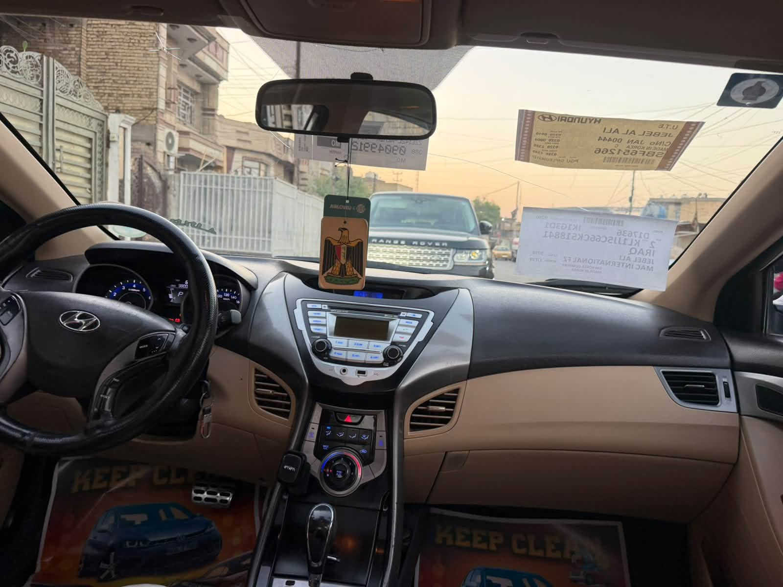 انترا للبيع موديل 2014 خليجي فول موصفات سلايت محرك 1800 دوش سيارة جديدة ماشية 96 الف محرك كير مكفولات تخم تاير صدر كله جديد سيارة مكفوله من ضربه بيه مكانين صبغ على كد شبر سونار بيه رقم بغداد جديد سعر 95 ورقه مكان سيارة بغداد الرصافة 
***********
