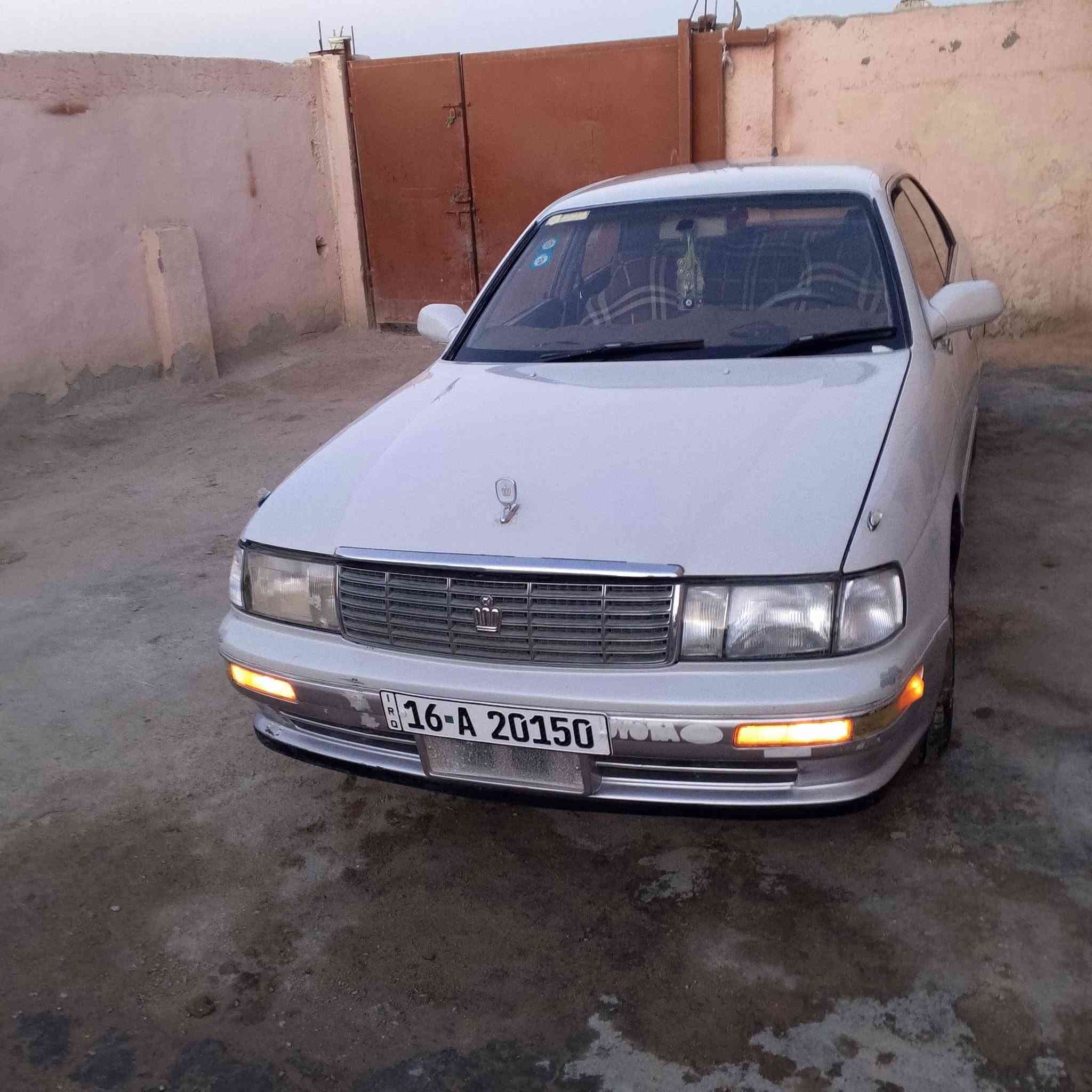 سياره للبيع بطه 94 باسمي مكينه ونجي السعر 42 بيه مجال سنويه 28 باسمي الجوال ***********
