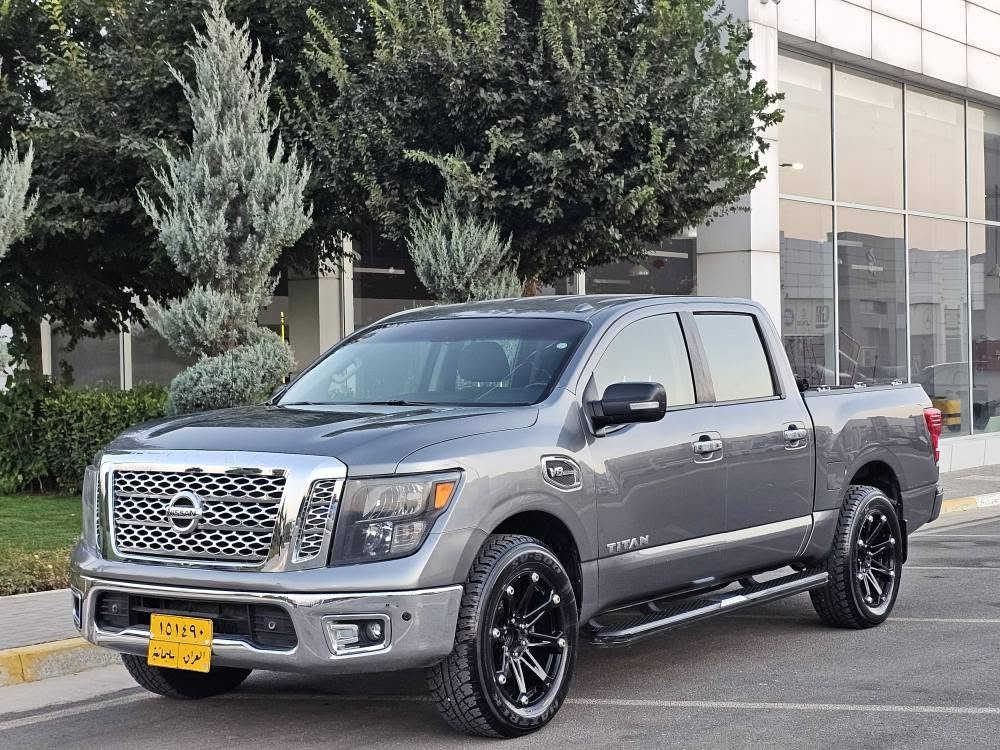 نیسان تیتان ٢٠١٧

مواسەفات ئەمریکی   SV

گێڕ ئۆتۆماتیك
2WD
تاك ئەکسل
مەکینە هەشت بستۆن 5.6
کوشن هیتەر
کوشن کارەبا
تراکشن کۆنتڕۆڵ
قفڵی ئەکسل 
ڕادار 
بەسمە 
سڵایتی جامی دواوە کارەبایی 
گێڕی سەر سوکان
شاشە کامێرا 
ڤۆلیۆم تەحدید سورعە
چوارتایەیی تازەی لەژێرە 
سەنەوی ساڵێکە بەسەر چووە بەناوی خۆمەوەیە

١٤ گەڵا غرامەی لەسەرە دوای معامەلە بۆ کڕیار دەگەڕێتەوە 
سێ پارچەی ئەمریکای بۆیاخە بێ لێدوان و ئێرباگ
بێ ناوگرتن تەنها پەمپە 
گێڕ و مەکینەو تەبرید بەشەرت 

سعری  ******    154    ***** 
معامەلەی تیایە 
سەیارەکە لە سلێمانیە 
******     ***********     ********
******      ***********    ******** السليمانية, العراق
