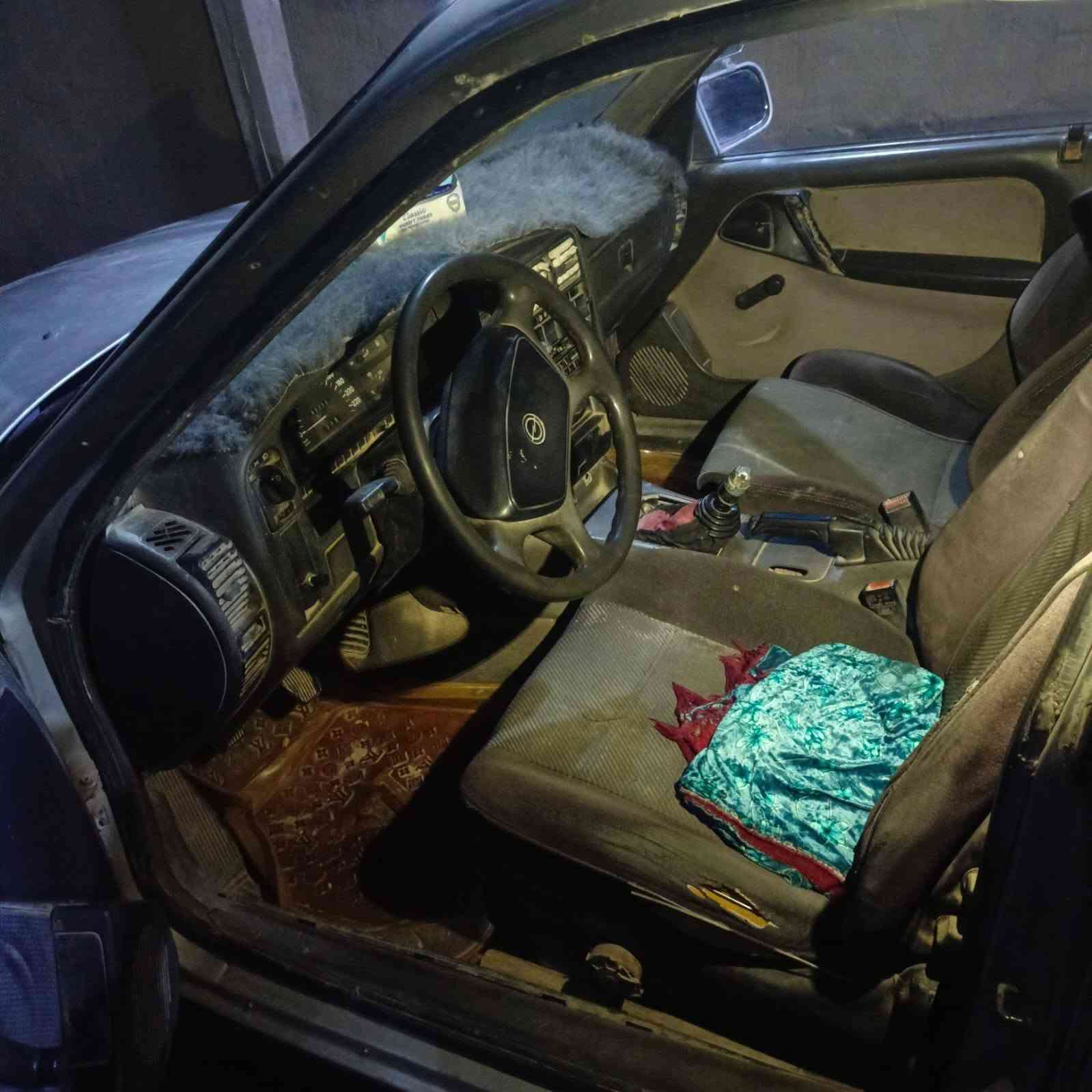 اوبل اوميكا موديل 89شرط كير ومحرك مكفولات  صدره نضيف حداديه نضيفه داخل نضيف كهربائيات كله شغاله الرقم انبار خصوصي سنويه كارتونيه صاقطه من 2018 شرط التحولين ثاني يوم السعر 18 وبيه مجال المكان الفلوجه النساف ***********
