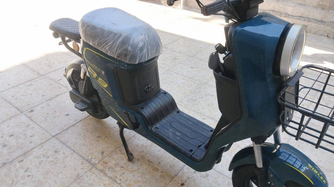 سلام عليكم دراجه ارتسعه سعر 350 المكان لا امين ثانيه ***********
