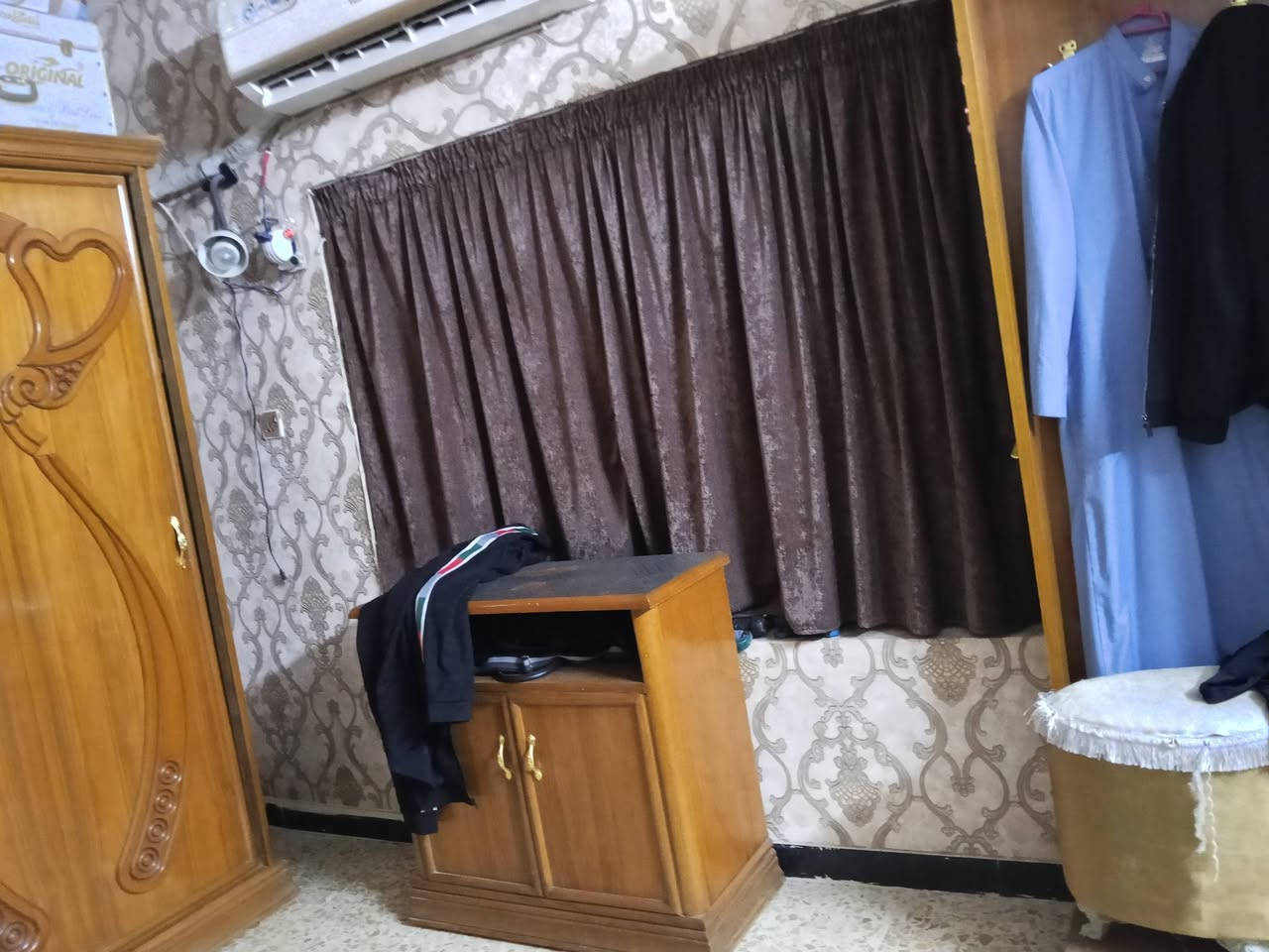 سلام عليكم عرفه صاج تفصال الصالحيه  لبيع معروضه  مليون  وهذا رقمي  بي واتساب ***********
