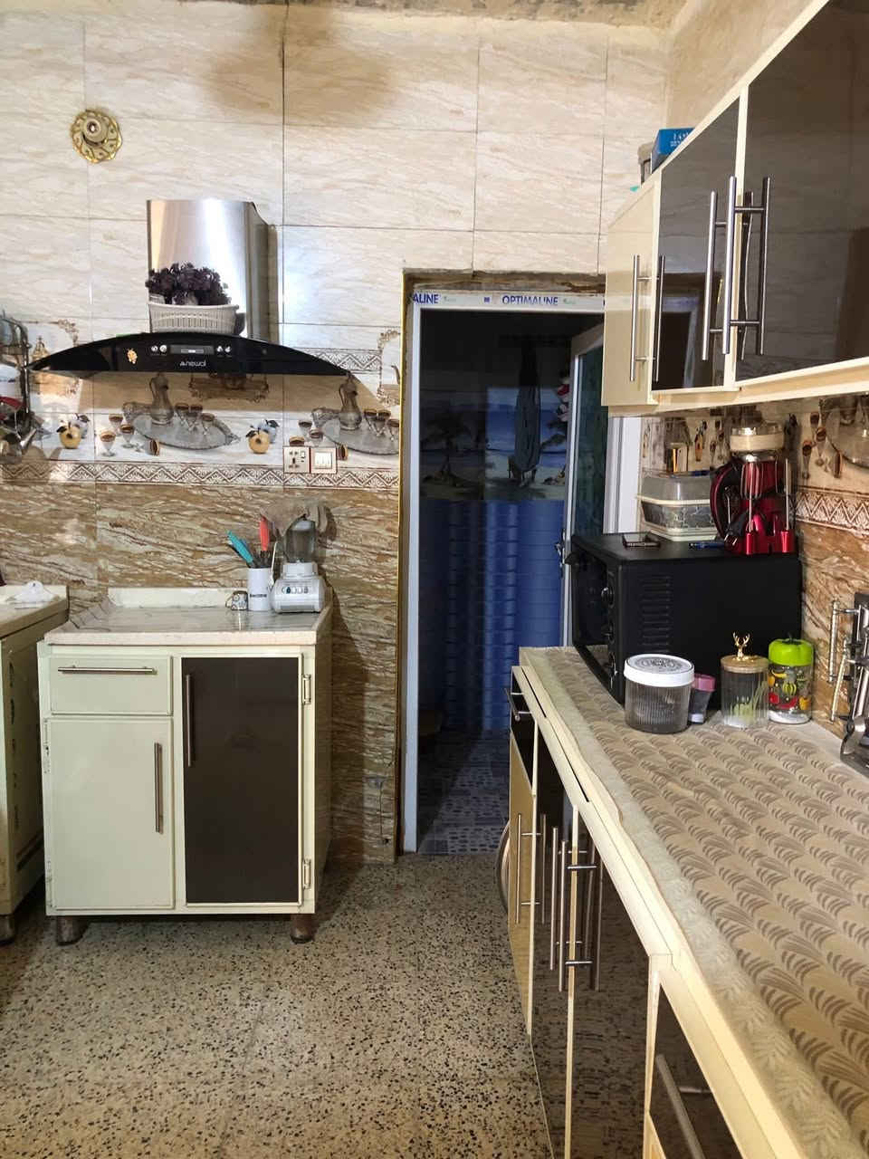 بيت للبيع أو للإيجار 🏡
• الموقع: الحلة، منطقة أبو خستاوي، فرع منصور السماك.

• المساحة: [100 متر]

• البيت [طابقين] 

• الخدمات: المنطقة مخدومة بالكامل

📞 للتواصل والاستفسار: ***********
