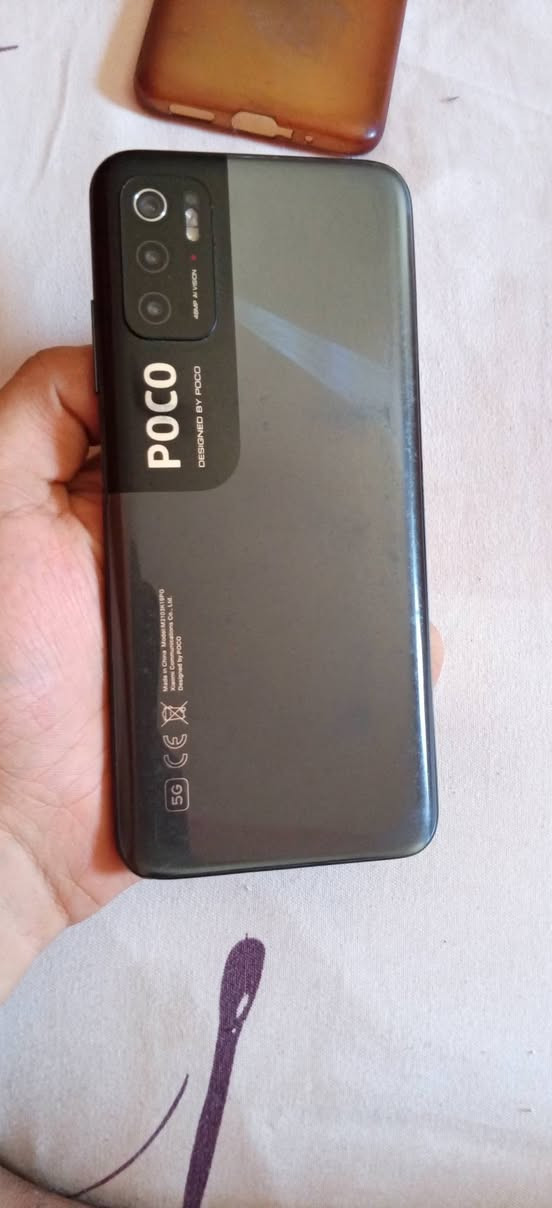 السلام عليكم                 POCO M3 Pro 5G
ذاكره 128 عشوائيه 12
بطاريه 5000
كلشي. شغال بيه.   مستخدم قليل. كلش 
ملحقاته.  كارتونه وكيبل 
للبيع او مراوس   باايفون. 11
السعر 170وبيه. مجال قليل
لل استفسار اتصال او خاص ***********
