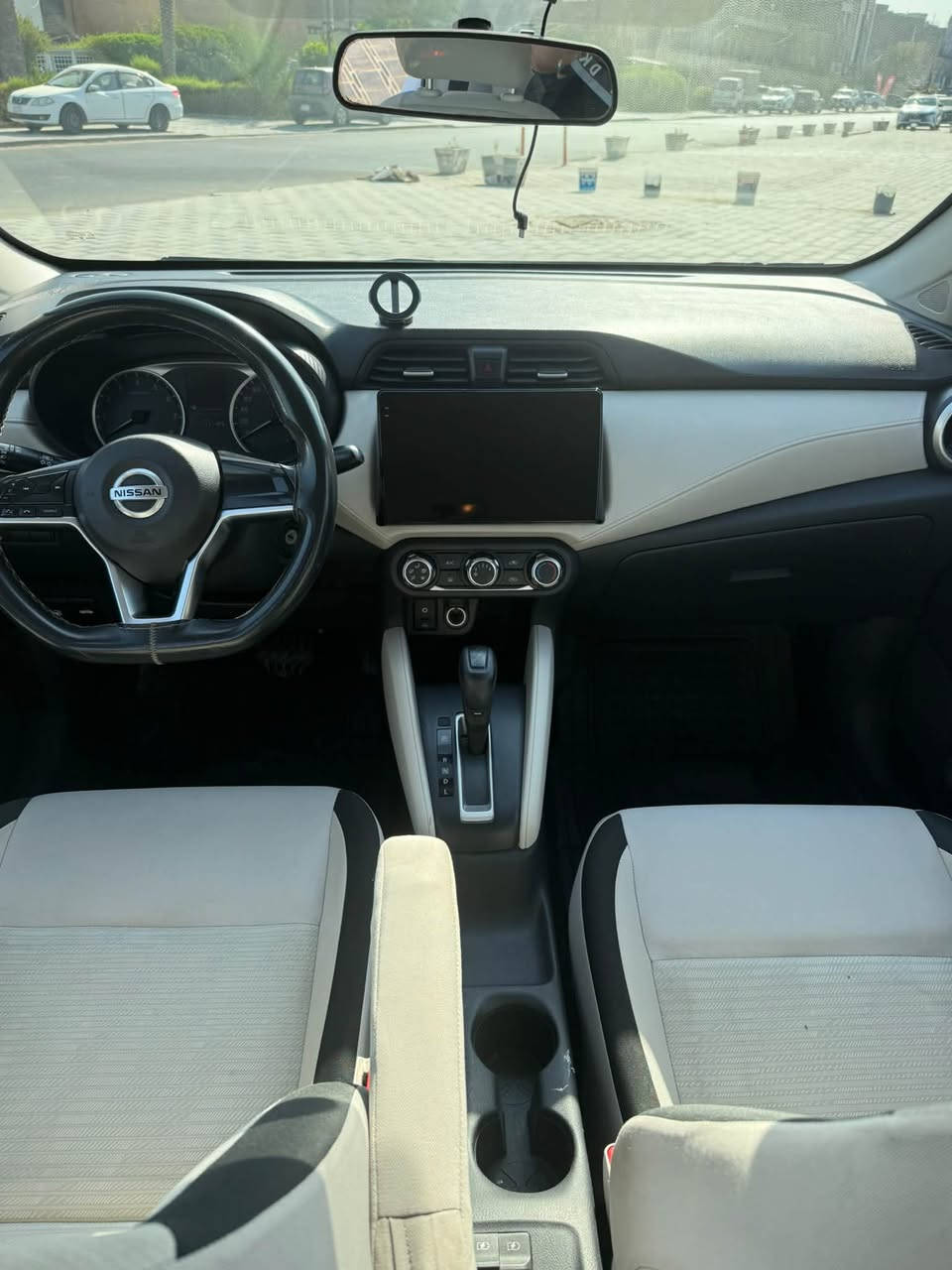 السلام عليكم للبيع 2021
ماشيه 110 الف كيلو 

السعر 105 وبيها مجال 

مكانها بغداد حي الجامعه 

***********
