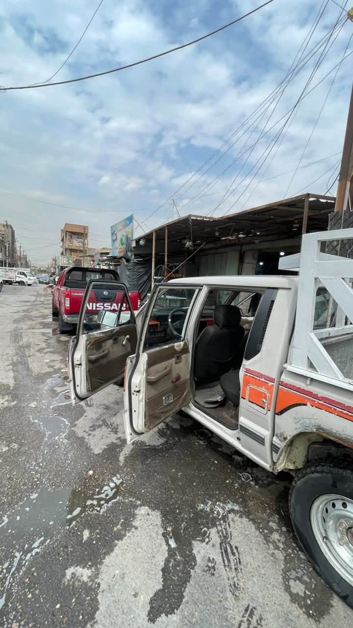 بيكم متسوبيشي 1992
بلاديه كير ومحرك واكسل مكفولات 

كشر مكفول بلادي رقم بغداد انكليزي

السعر 42 ورقه وبيها مجال
***********

