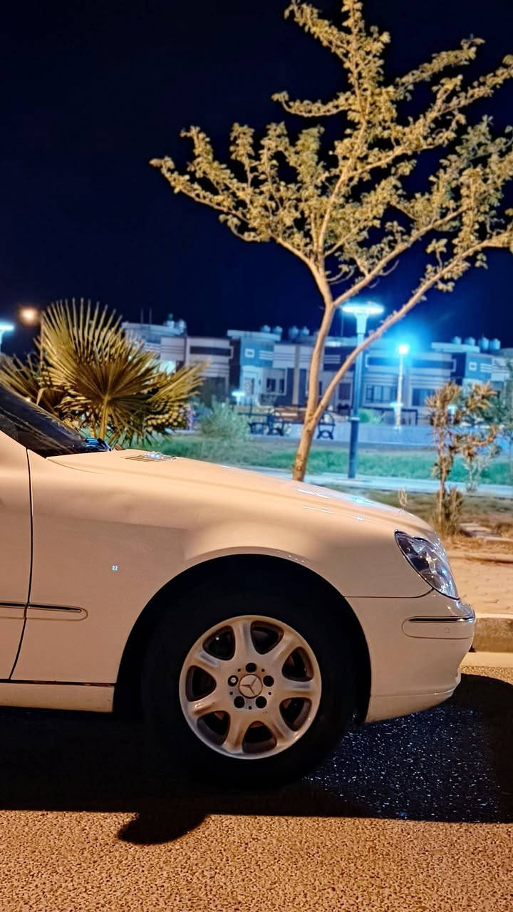 السلام عليكم مرسيدس غواصه S500 موديل 2002  رقم بصره بأسمي
السياره بدون صبغ ولا ضربه بلاديه بلادي  مكينه كير حداديه  كهربائيات وارد يابان 

التفاصيل

تحكم ستيرن جهتين
كشنات جلد كهرباء مع ذاكرة خزن ميموري 3 وضعيات

هيترات بالكشنات

نظام لايتات امامي زنون 
صندوق خلفي بصمه
سلايد رؤف 

برده خلفيه كهرباء

زراكات لايت شغالة

ستيرن كهربائي جميع اتجاهات  وخزن 
سي دي جنجر ٦ اقراص

جوبلسات تصعد وتنزل حسب الرغبه

نظام سياقه سبورت+عادي + اوتو 
 انارة ترحيب 
 وتحكم سياقه في الامطار
تحكمات ستيرن
تخم تاير جديد قبل شهر شديته ويل حجم 16مال الشركه

ملاحظه /
رجاء اخوي الي ما يعجبه السعر لا يعلق ولا تقارنها بالمضروبه والمصبوغه
 السياره رقم بصره واصوليه
مكان السياره البصره 
كاعيات شركه بلاديه 

السعر 130 وبيها مجال 

للاستفسار  ***********
