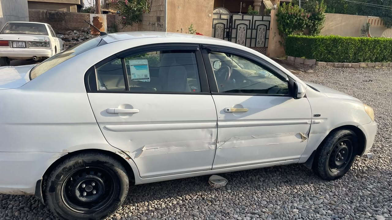 هونداي اكسنت • ٢٠١١ • ثلاث قطع