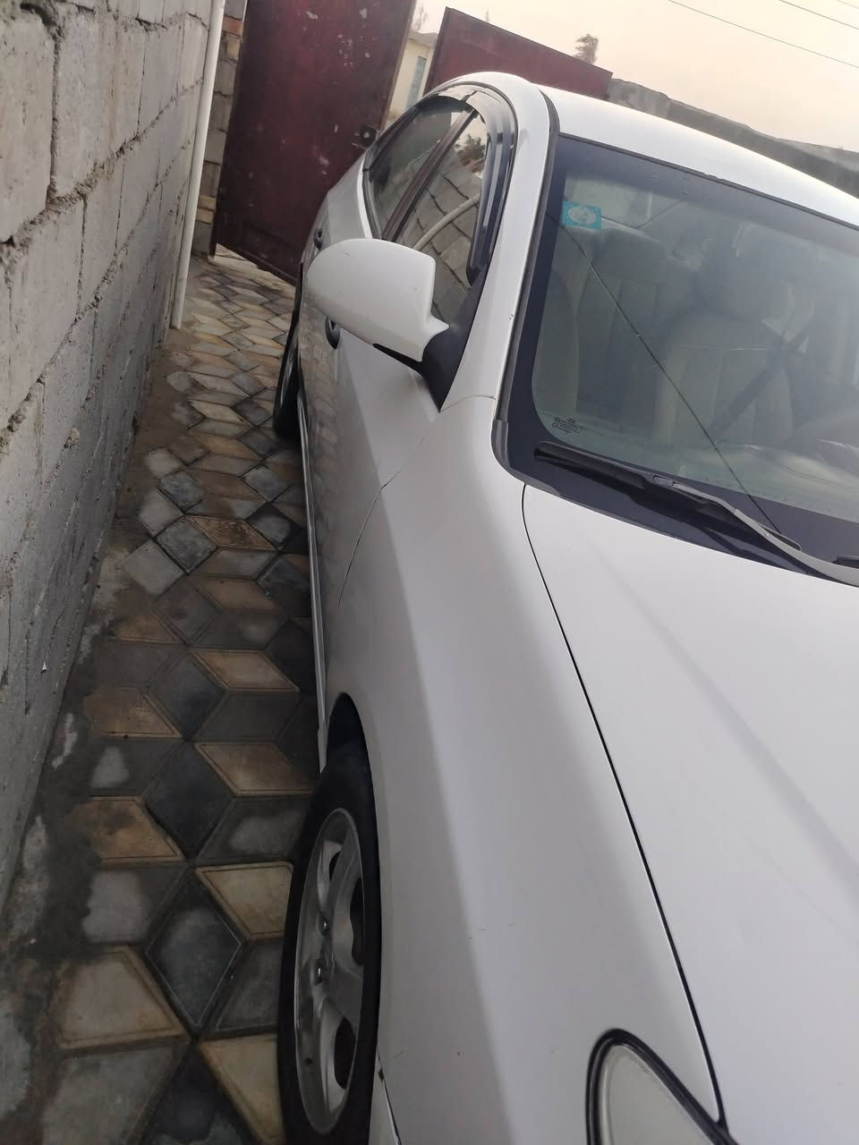 من رخصة المدير المحترم النترا ٢٠١٠ رقم واسط بيهة قطعتين تبديل اصلي بدون صبغ محرك ٢٠٠٠ دوش كير محرك حدادية كلهة مكفولة السعر ٩٠ وبيهة مجال حك الجية للأستفسار اتصال على هاذة الرقم *********** او *********** بالخير عل ياخذهة
