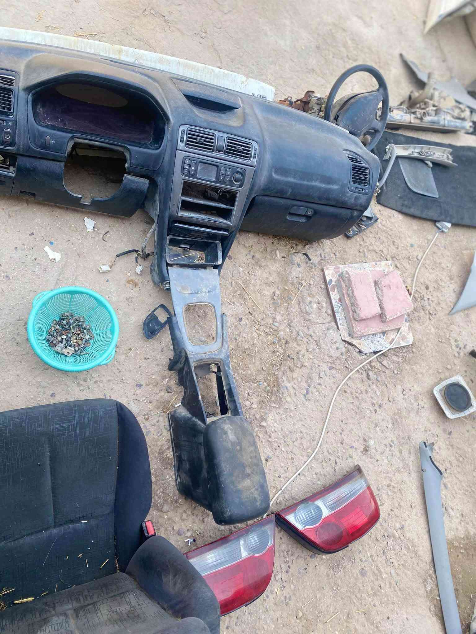 قطع غيار  كافة تفصيخ متسيبوشي كلنت ٢٠٠٥ العنوان بابل محاويل الحمزاوي  لاستفسار ***********
