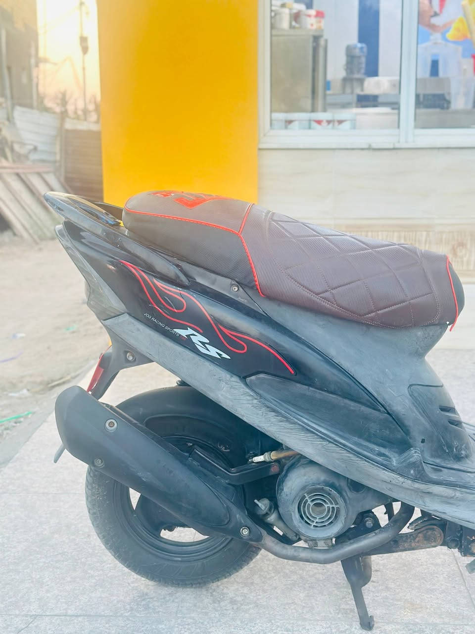 سلام عليكم دراجه ماكس عدل دراجه صارلها 20 يوم من مجفته دراجه خير من الله.. للتواصل وتساب فقط ***********
