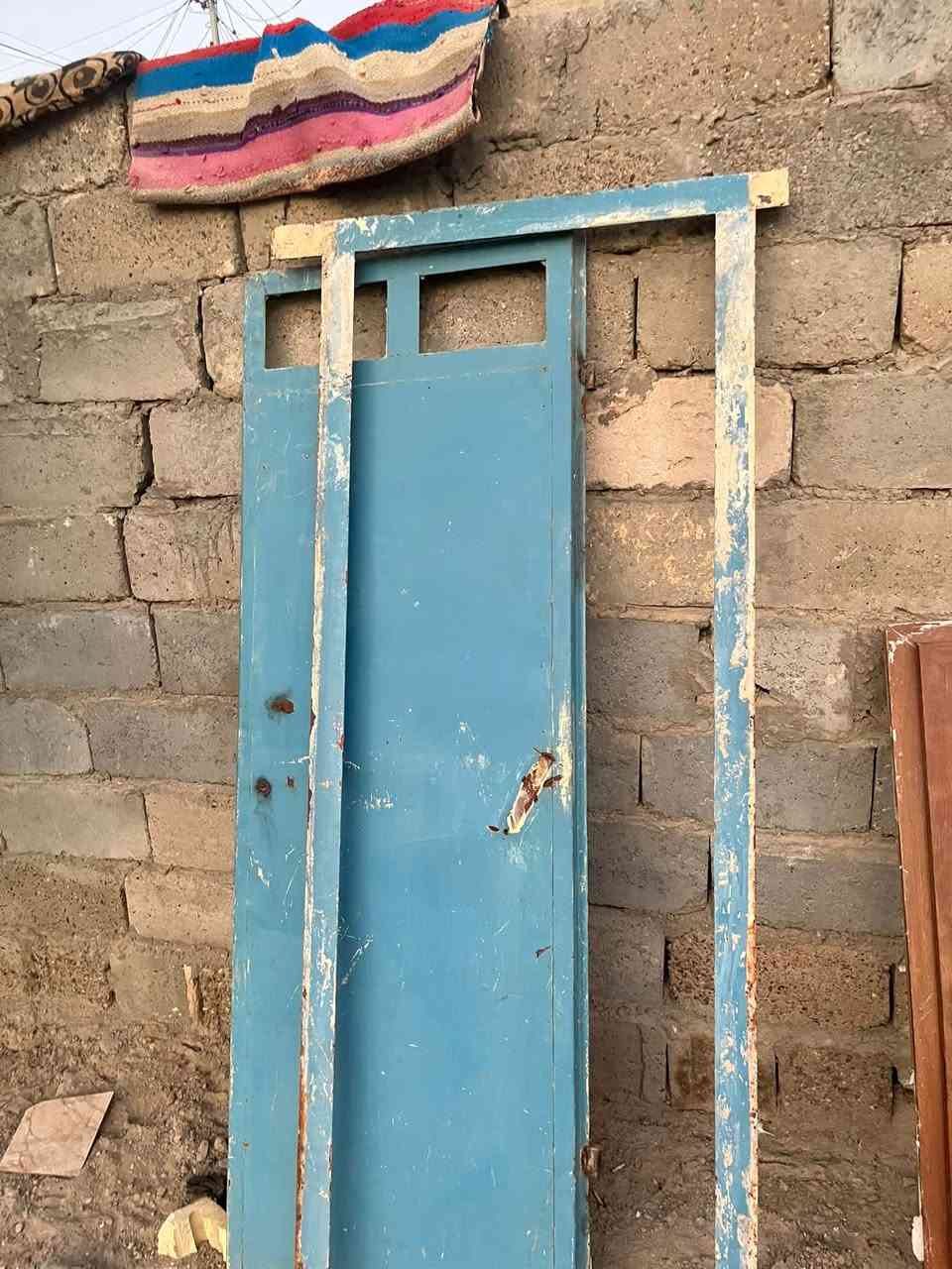 بوب وشبابيك للبيع وتانكي نطيف حيل ايشي يعجبك صورتة ودزة واتساب
***********
