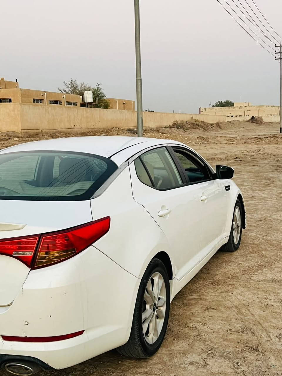 السلام عليكم
سياره اوبتيما خليجي  موديل 2014 رقم بغداد حره تبريد قطعتين محرك 2400
 السعر 127 وبيه مجال
للأستفسار ***********
المكان ذي قار الشطره
