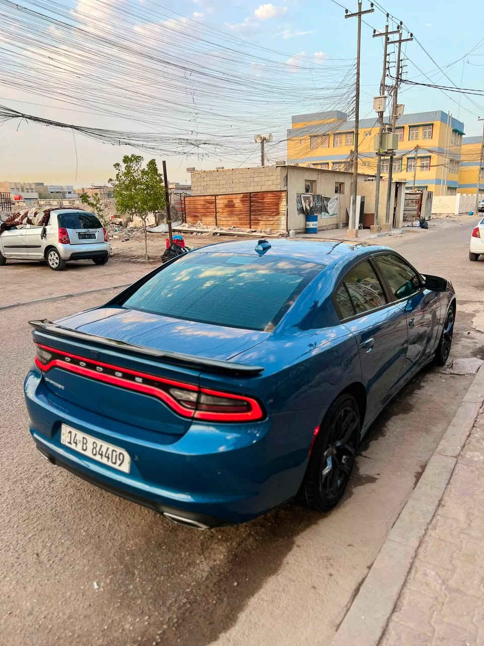 سلام وعليكم جارجر 2023 sxt نداء الاخير اصل بلاك توب بأسمي استخدام شخصي تخم تاير جديد حادثها فقط جاملغ امامي الايمن بدون داخل بدون ايرباك ماشيه 68mi شاشه كبيره كشن حضن بلاجكتورات كامره خلفيه بصمه تشغيل سبير وجك وياها سماعات صوت الباين الاستفسار اكثر اتصل ***********
