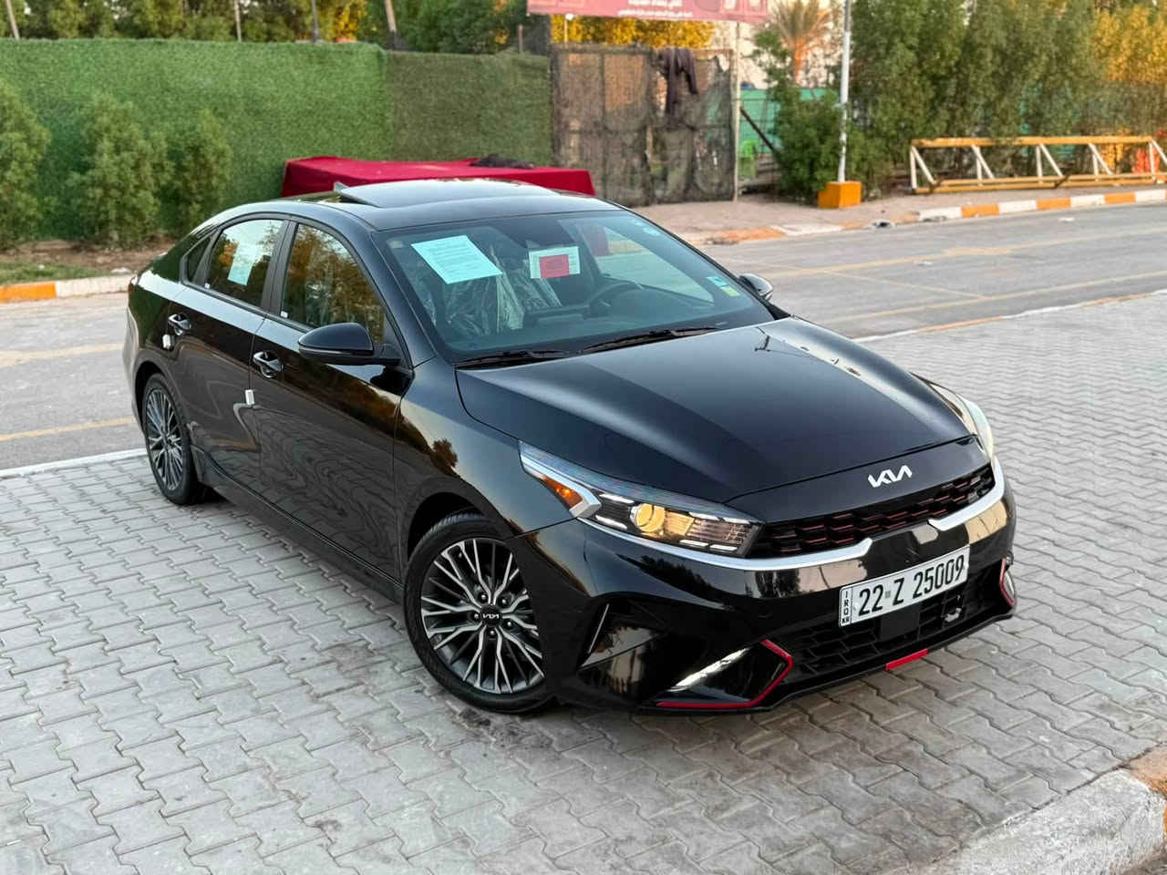 السلام عليكم 🙋‍♂️ ‭***********‬
( 🔥 السياره  فوول للاخير لا تقارنه بعاديه 🔥)
كيا فورتي 2024 امريكي جيتي لاين GT LiNE 
1/1 محرك 2000 ..ضرر واضح بل منشور 
جاملغ وباب وحافة البنيد 
❌ بدووون ايرباك جميع الايرباكات سليمه ❌
بدون دواخل لغد شاصي بدنه براكيت راديترات تبريد كله بلادي حادث صاير جانبي مو بل بجم
فقط هذا الحادث الباقي مكفول ماشيه 19 فقط 
رقم اربيل جديد هزه فحص سنويه لحد 2031
تريد وكاله او تحويل موجود
مواصفات جيتي لاين فول 1 / 1 

🔹 محرك 2000 DOHC دوش المرغوب
🔹فتحه ( سلايد روف )
🔹 بصمة تشغيل + أبواب + جنطة
🔹 تشغيل عن بعد⚡️
🔹 جنطة ذكية تفتح عند الاقتراب🚶🏻‍♂️
🔹 كشنات جلد كهرباء مختمه GT 
🔹 كشنات  تبريد🔵 / تدفئة 🔴
🔹تبريد خلفي❄️
🔹 شاشة لمس كبيره 9 انج 🔹 
تدعم  Auto Android + CarPlay 📍 GPS
🔹شحن تلفون 📲 لاسلكي
🔹سماعات🔊 سستم harman/kardon
🔹 رادار أمامي + خلفي + جانبي
🔹 نظام النقطة العمياء ⚠️
🔹 تحديد مسار + سياقة ذاتية 
🔹 توقف عند الاقتراب🚫
🔹 كامره خلفيه
🔹لايت + كشاف LED
🔹 بك لايت LED
🔹 تحكم كامل بالستيرن
🔹 كروز مثبت سرعه 
🔹 3وضعيات قيادة Smart/ Sport/ Normal)
🔹نظام Auto Hold
🔹هاند بريك بصمه ⚡️
🔹ا  ABS + مانع انزلاق                                  
🔹 حساس ضغط إطارات
🔹 منافذ USB / AUX / 12V
🔹 ويل كب 17 كروم
🔹دوسات جانبيه ودعاميه GT
⸻السعر 159
رقمي ‭***********‬
