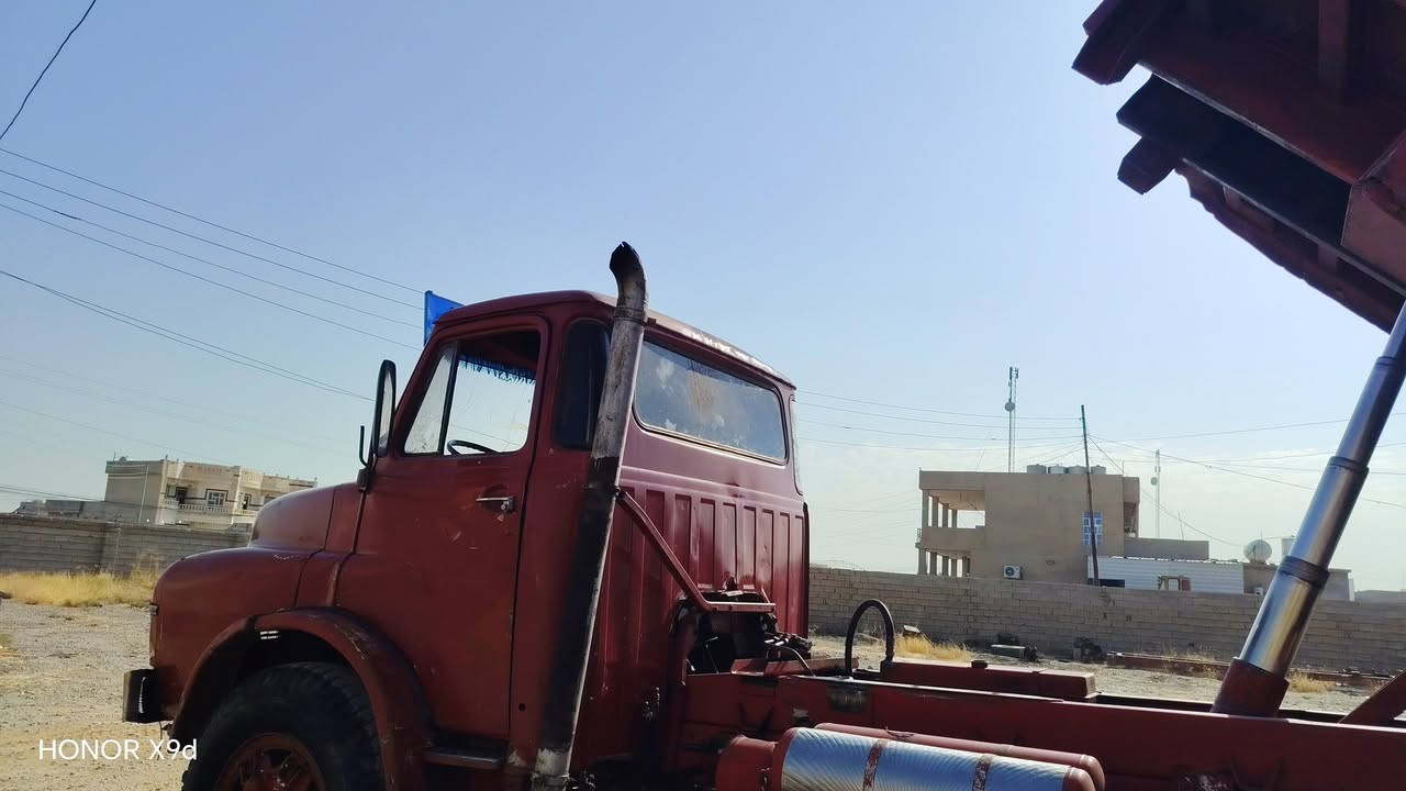 السلام عليكم مان للبيع محرك سوبر ١٢٨ كير اكسن تايرات نص عمر سياره جاهزه عل شغل رقم نينوى صدامي تحويل ثاني يوم العنوان صلاح الدين الشرقاط اسديره ***********
