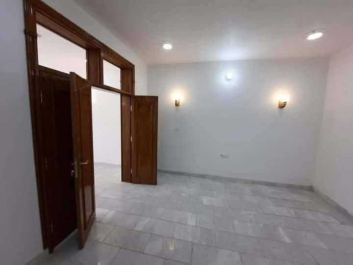 شركة الثقة للعقارات والمقاولات العامة 🔥
🏡 ابنِ بيت أحلامك ويانه وبكل ثقة!
تعلن شركة الثقة عن استعدادها لبناء الدور السكنية والمشاريع العقارية بأفضل التصاميم والمواد الهندسية.
✅ نظام النقد: بناء حسب الاتفاق وبأفضل المواصفات.
✅ نظام القسط: متوفر عن طريق الماستر كارد أو الضمانات الأخرى حسب الاتفاق والشروط.
💯 الجودة والمصداقية شعارنا، ونسعى نقدم لكم أفضل الحلول في البناء.
📞 للاستفسار والتفاصيل:
***********
✨ شركة الثقة... نبني ثقتك قبل بيتك! 🏠
