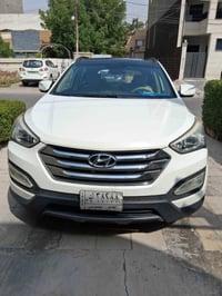 للبيع سنتافيا موديل 13 خليجي فول مواصفات 1/1  رقم بغداد 7 راكت 6 سلندر...